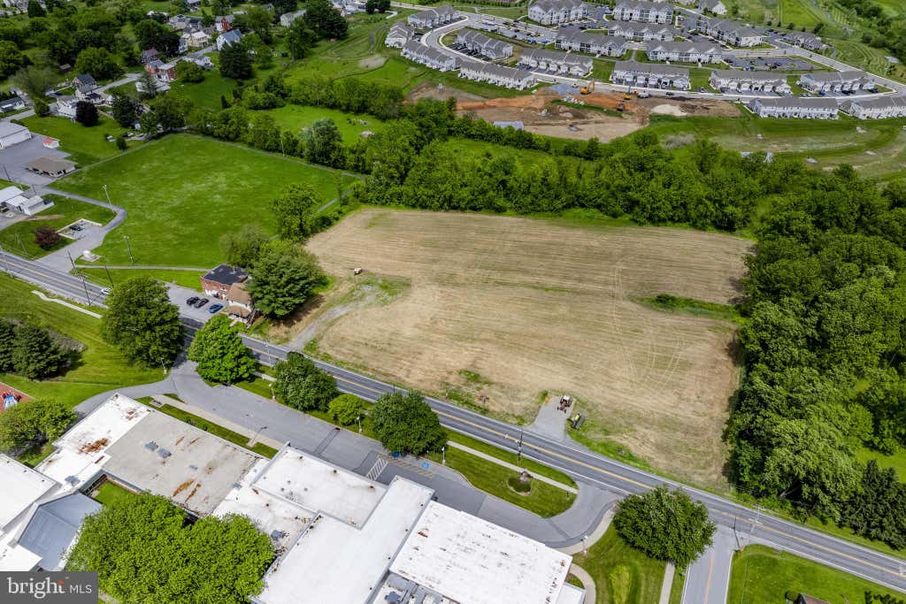 Photo of 801 Millwood Road, WILLOW STREET, PA 17584 (MLS # PALA2089340)