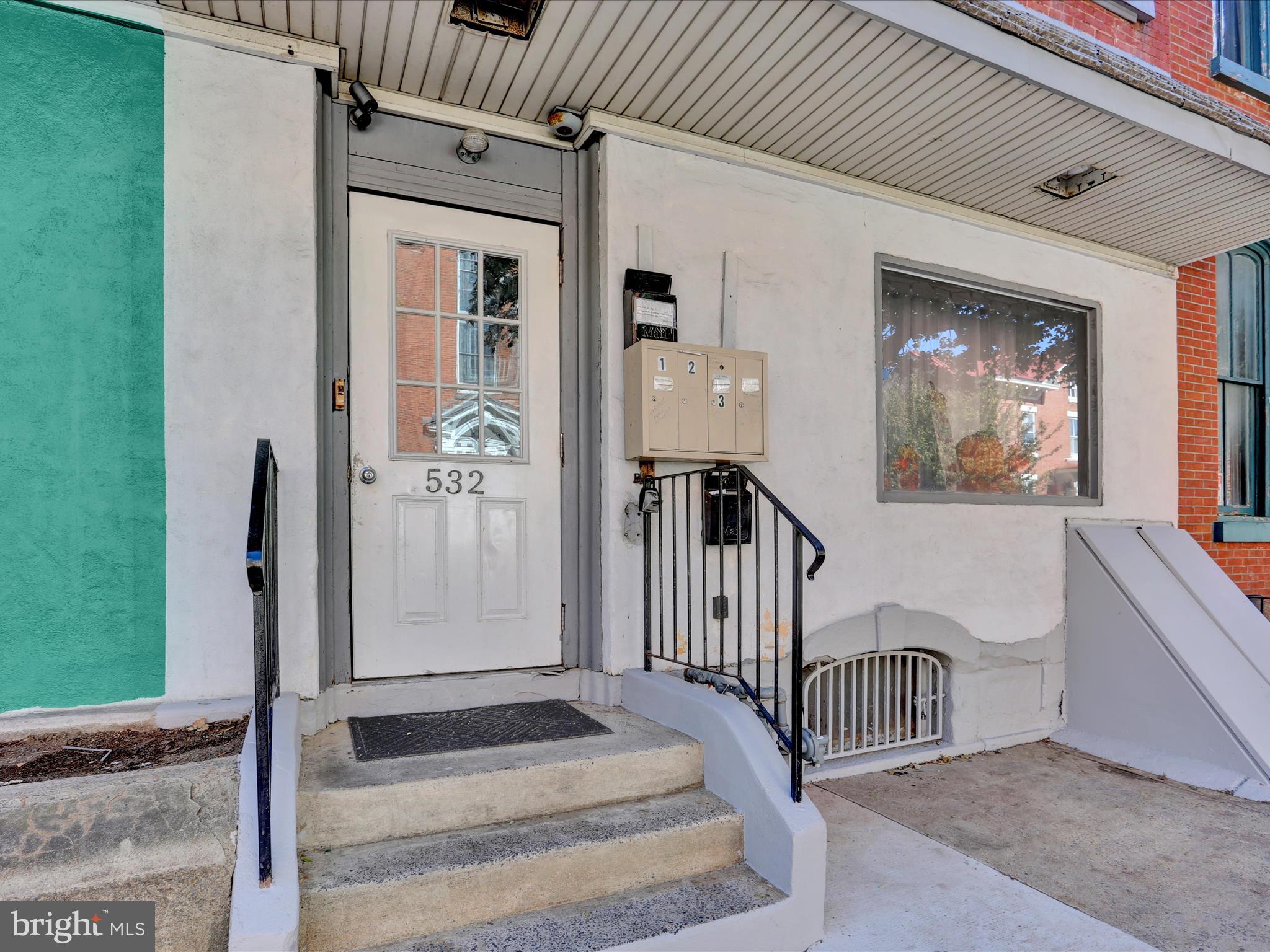 532 WASHINGTON STREET