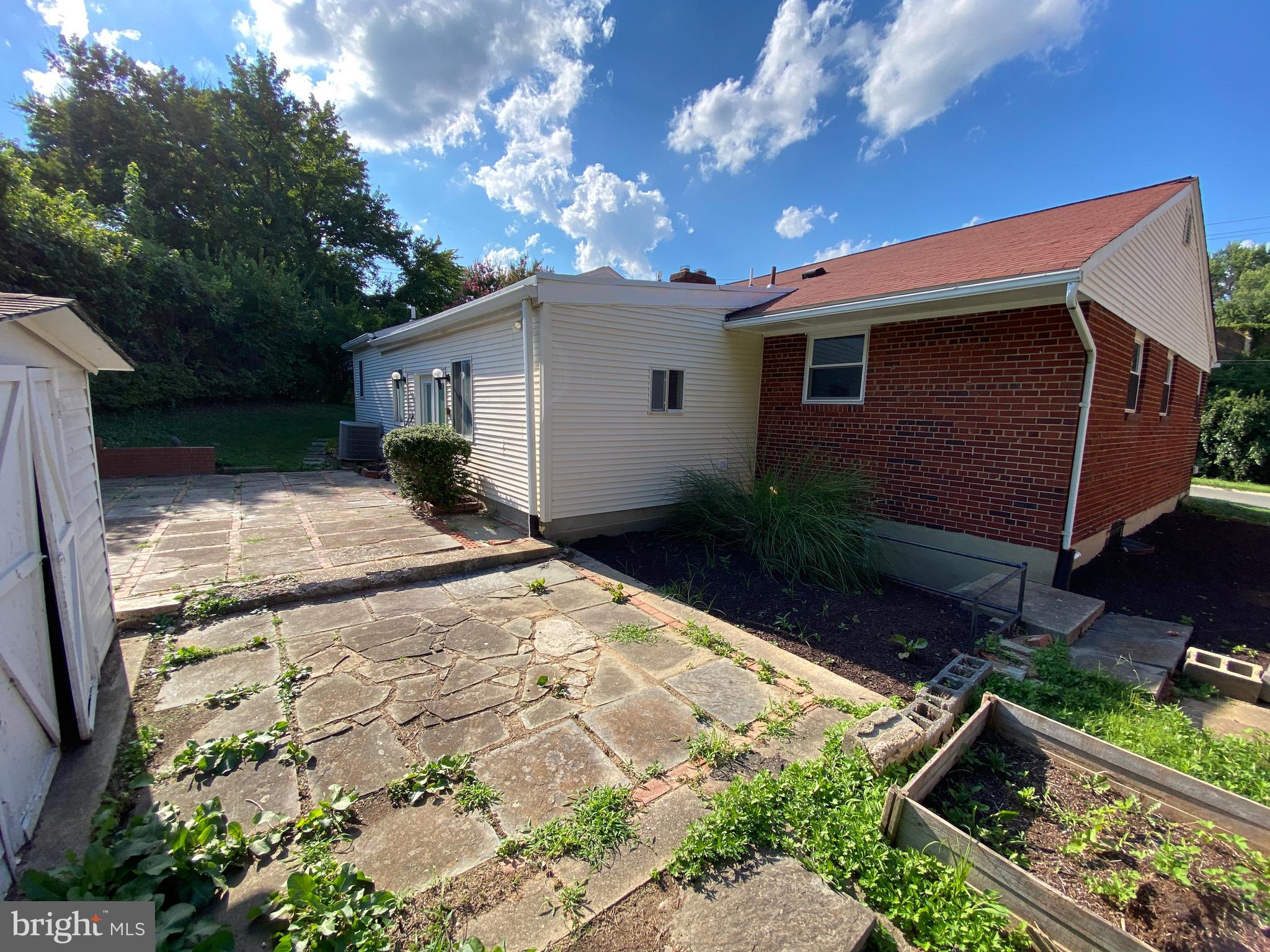 NORTHMONT - Residential