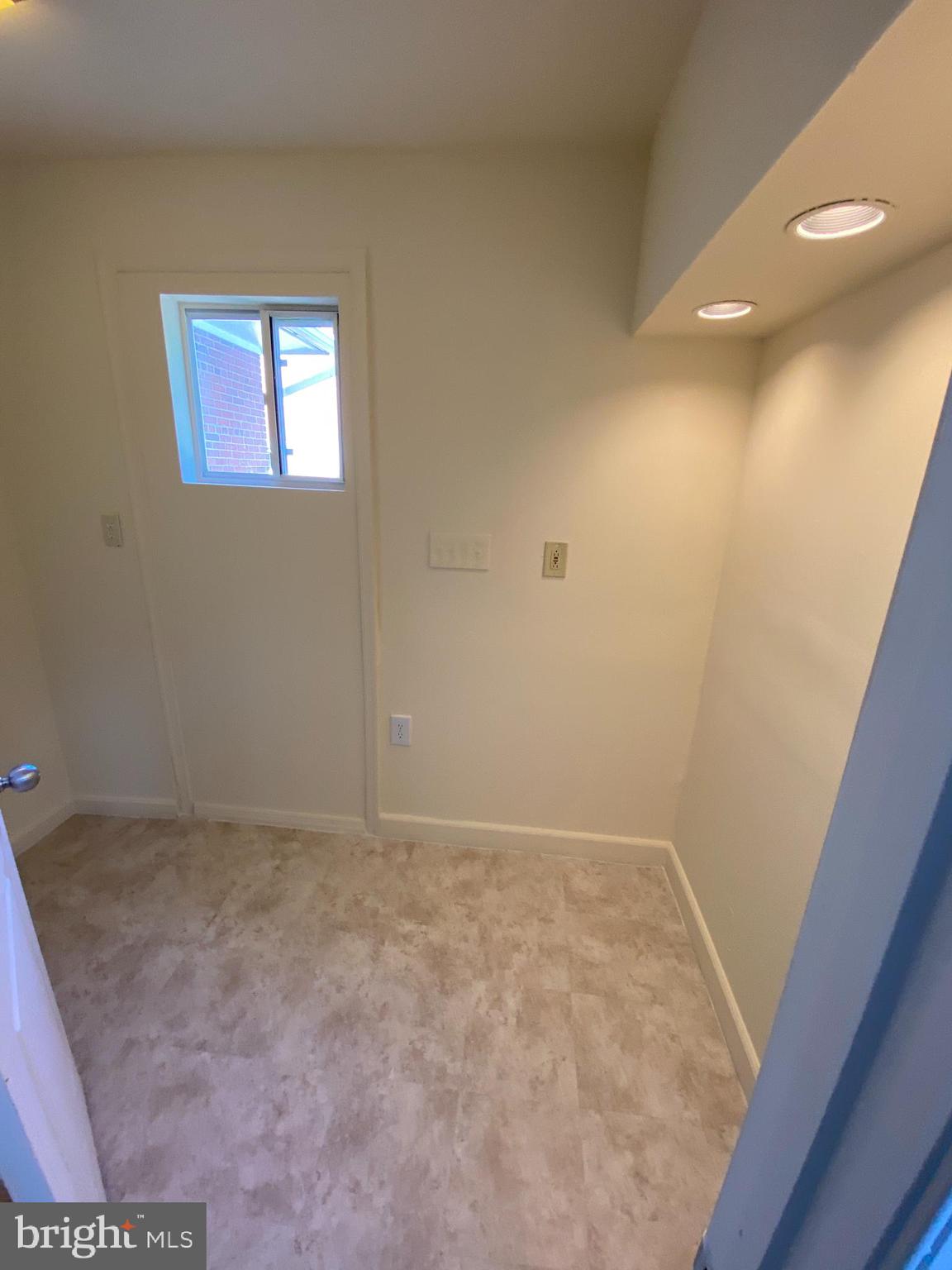 NORTHMONT - Residential