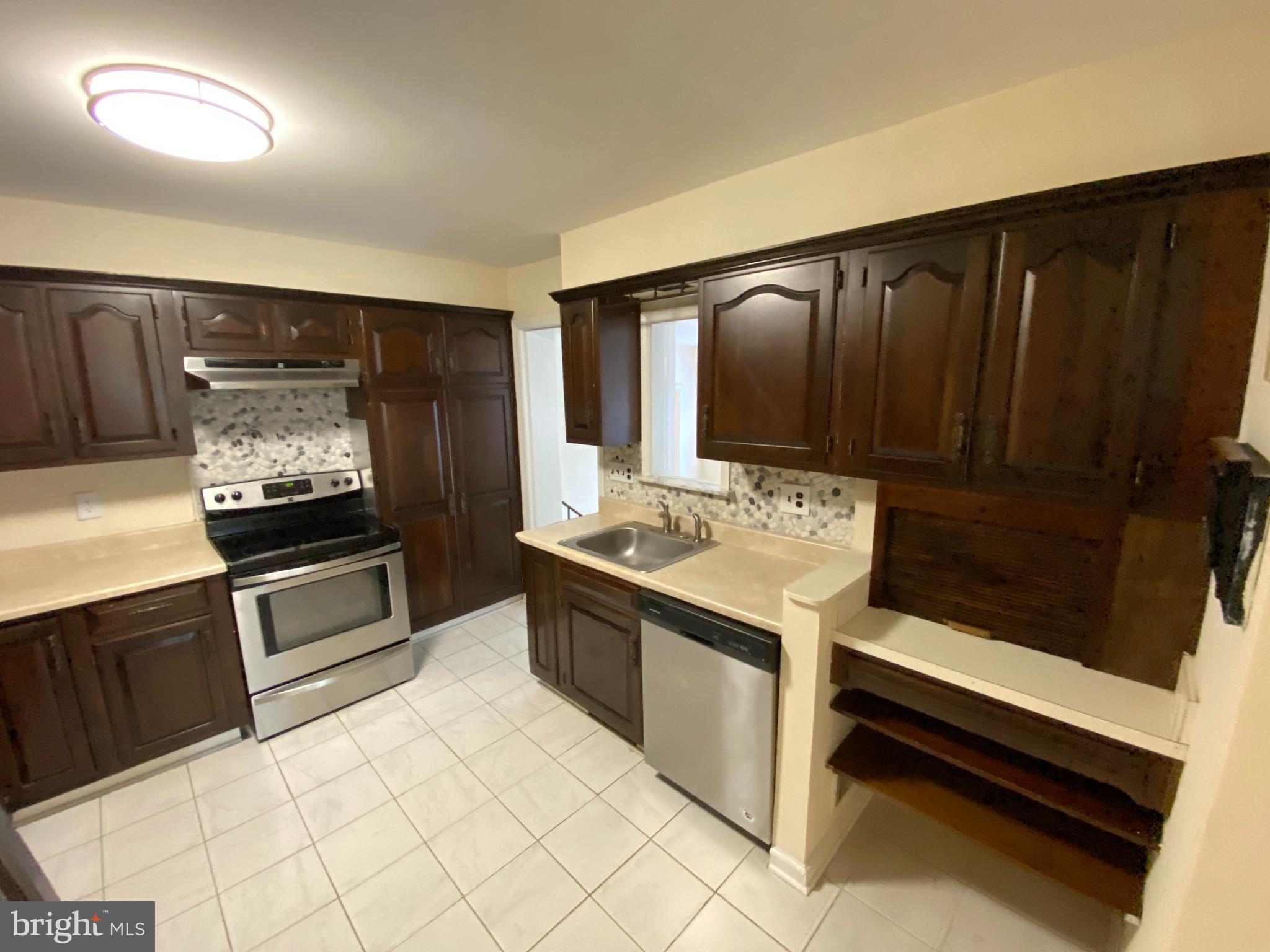 NORTHMONT - Residential