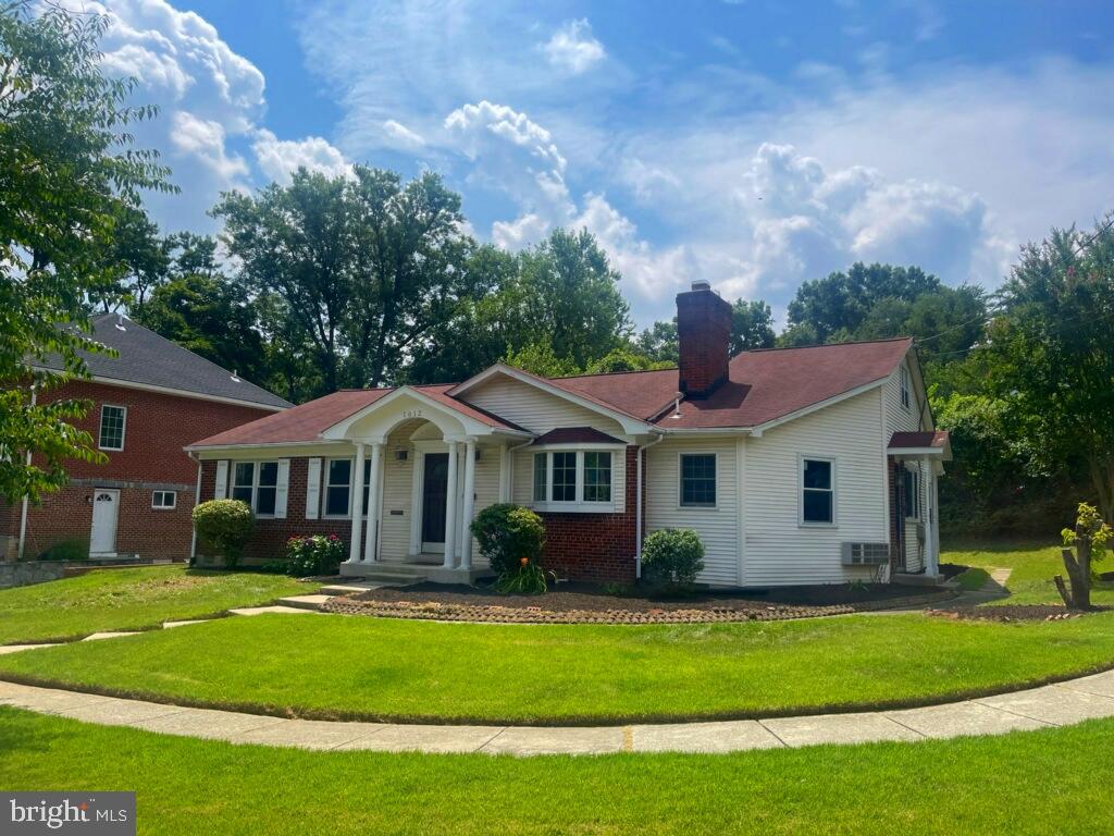 NORTHMONT - Residential