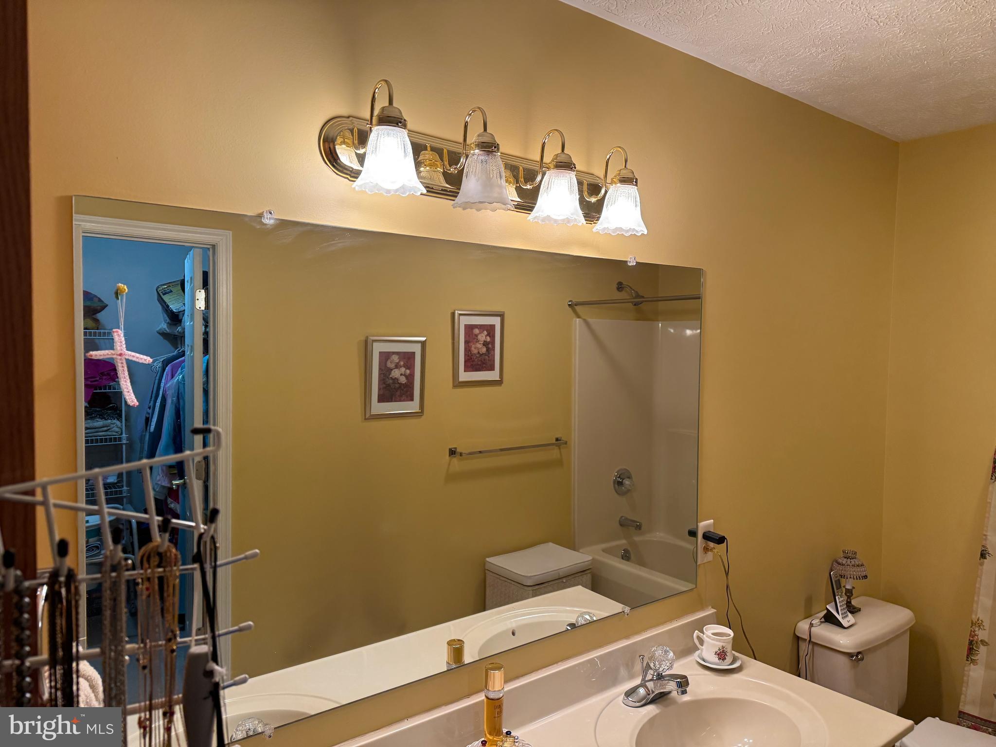 CHADWICK ESTATES - Residential