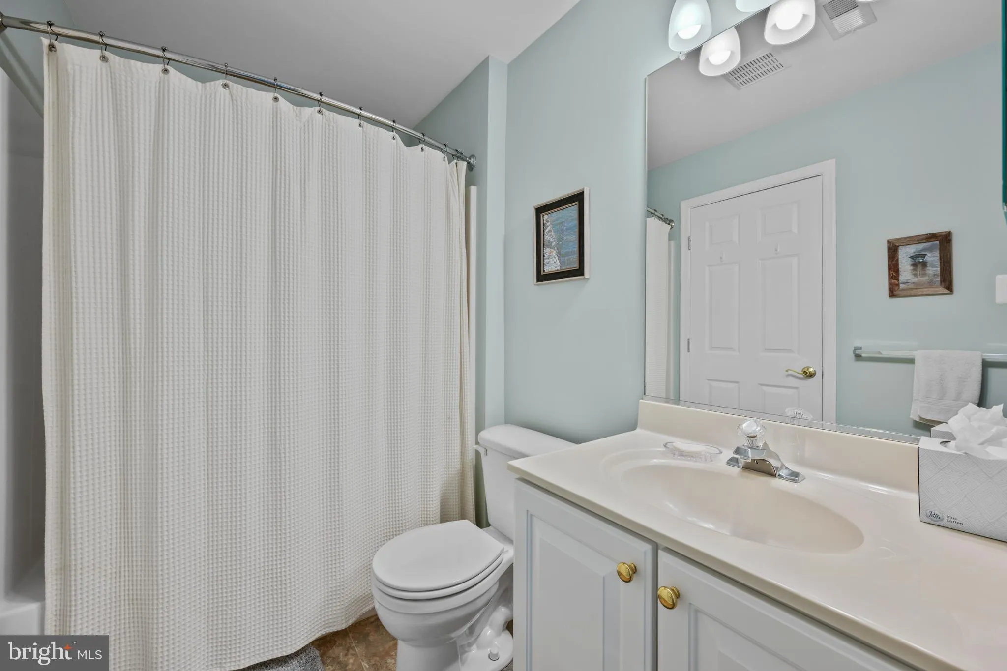 Rehoboth Beach, Delaware 19971, United States, 3 Bedrooms Bedrooms, ,3 BathroomsBathrooms,Residential,Active,204707