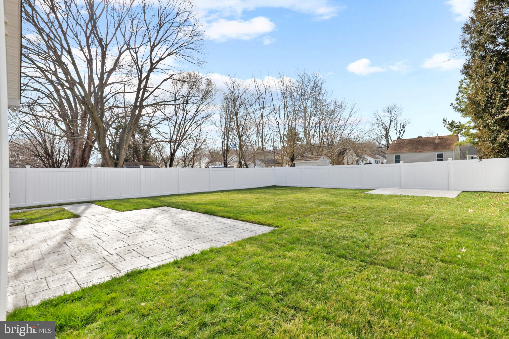 ABERDEEN HILLS - Residential