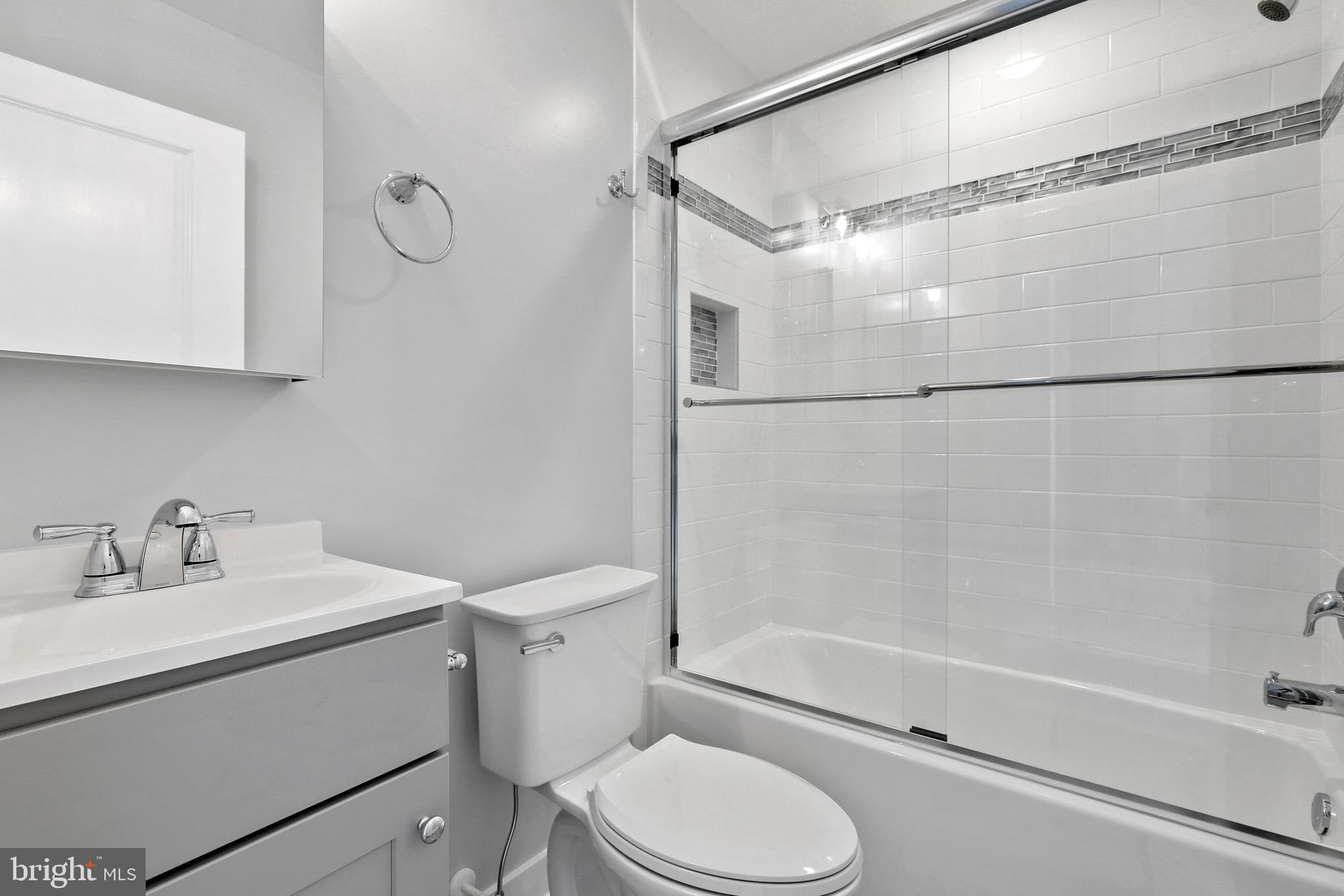 ABERDEEN HILLS - Residential