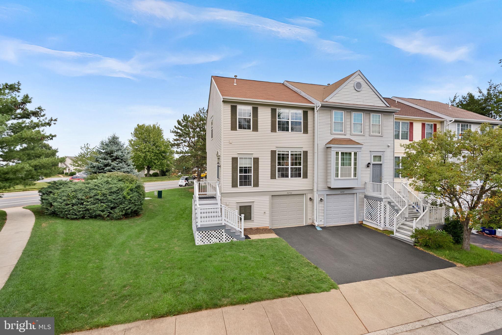 46700 SANDALWOOD SQUARE