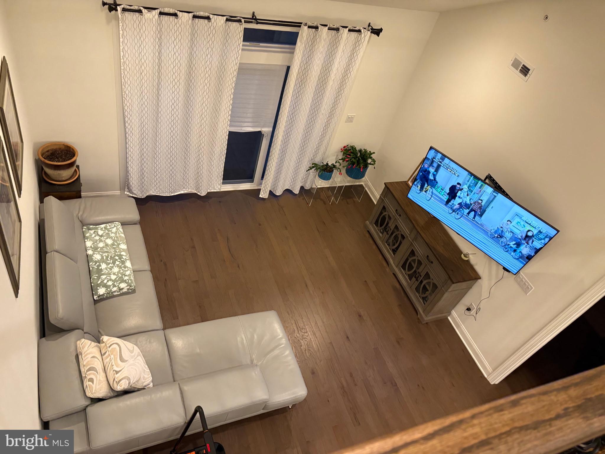 ROSE POINTE - Residential