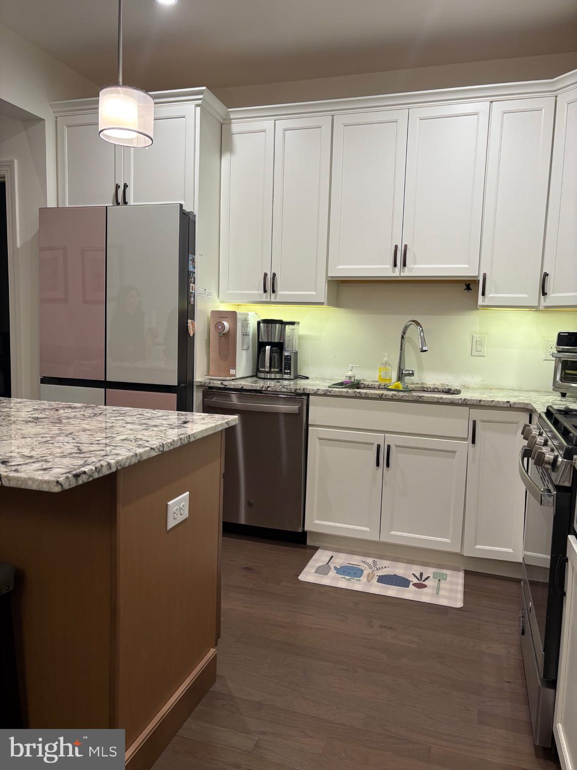 ROSE POINTE - Residential