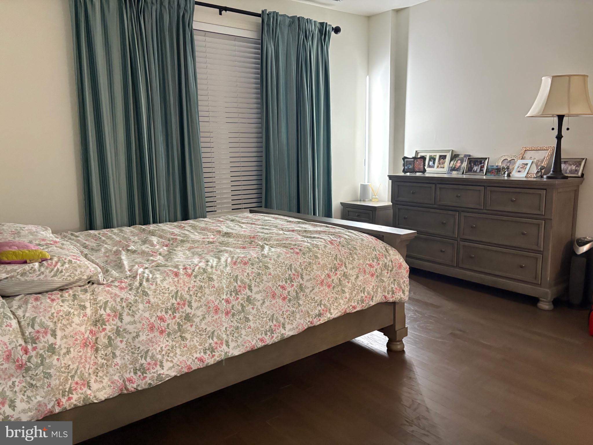 ROSE POINTE - Residential