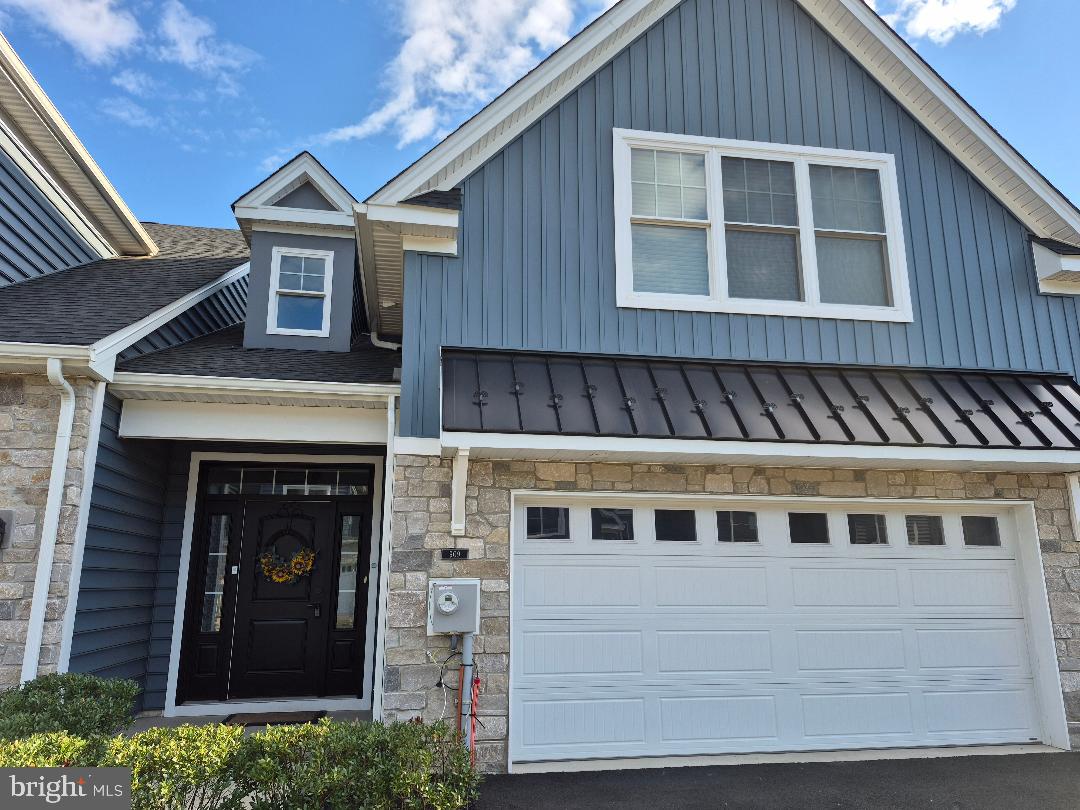 ROSE POINTE - Residential