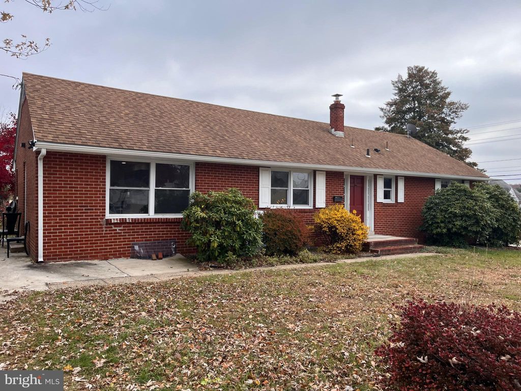 Photo of 2 Main Avenue, WILMINGTON, DE 19804 (MLS # DENC2093660)