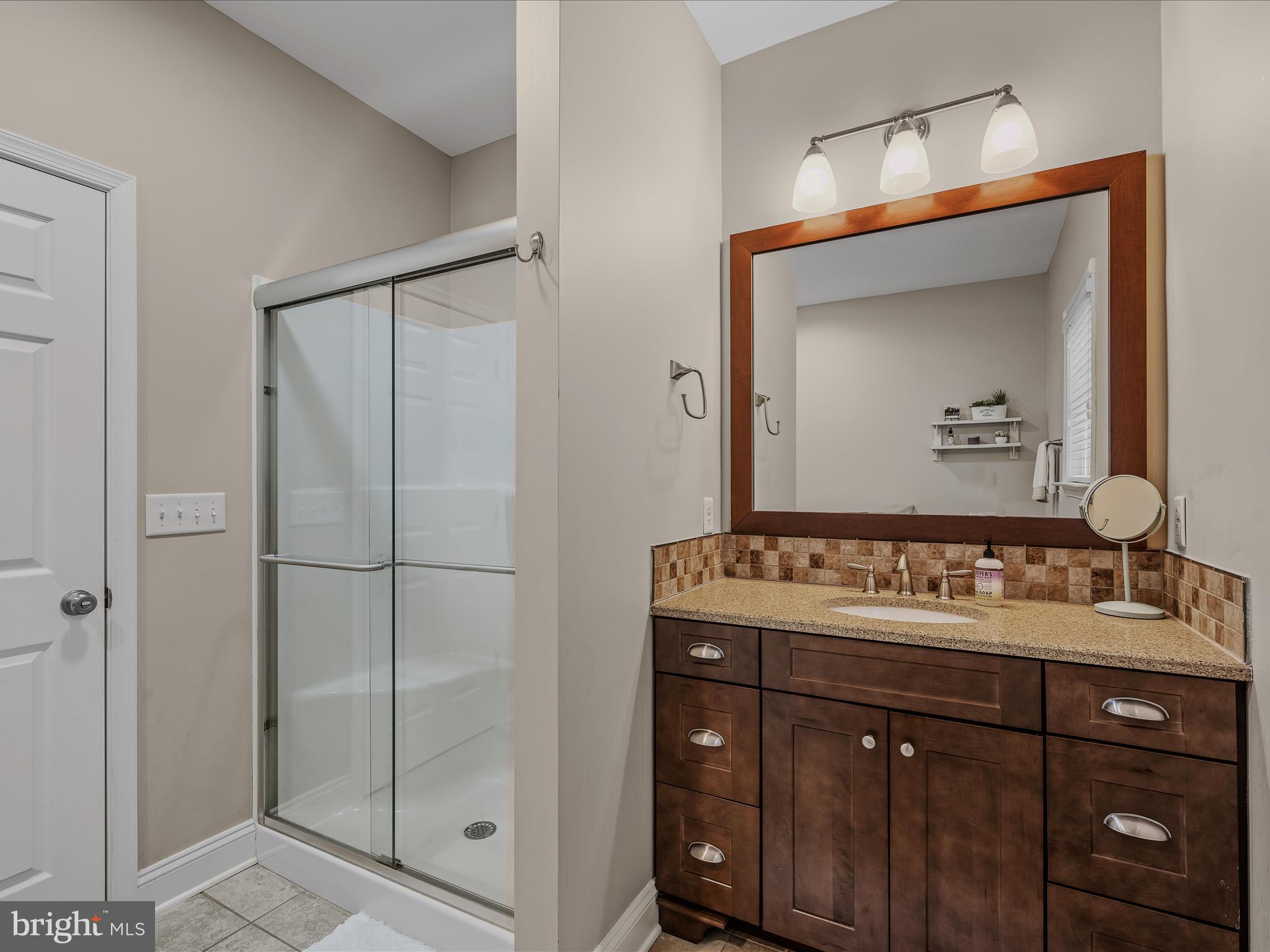 WILLOW RIDGE - Residential