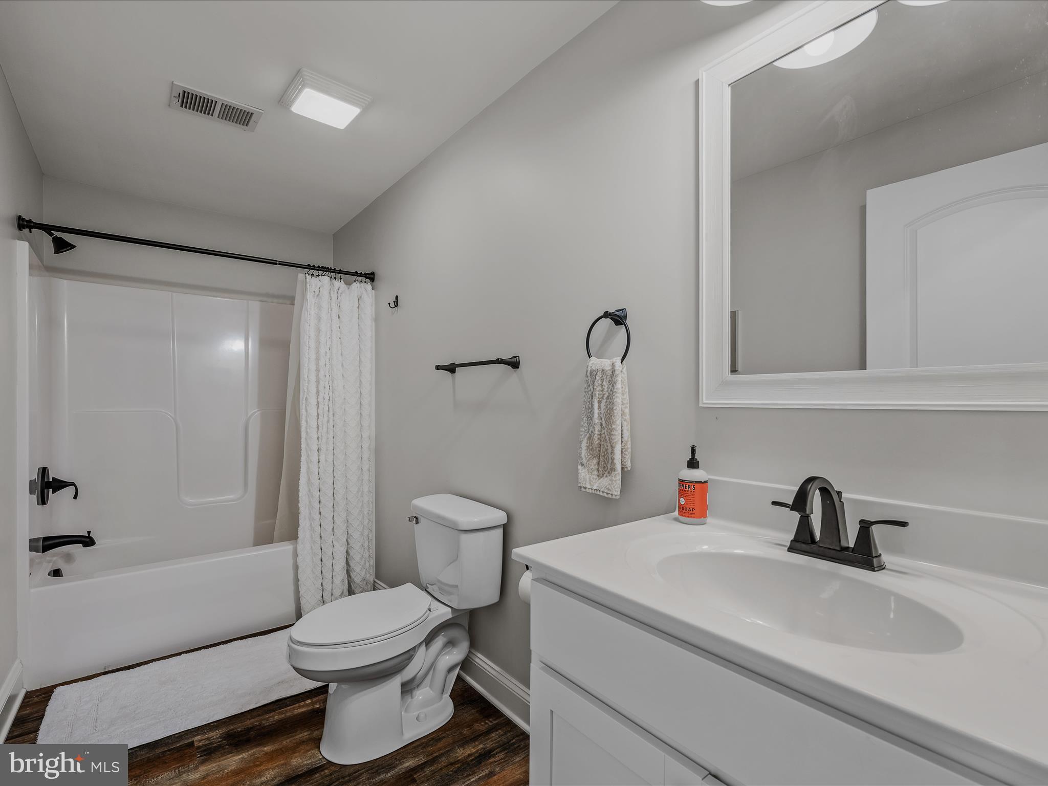 WILLOW RIDGE - Residential