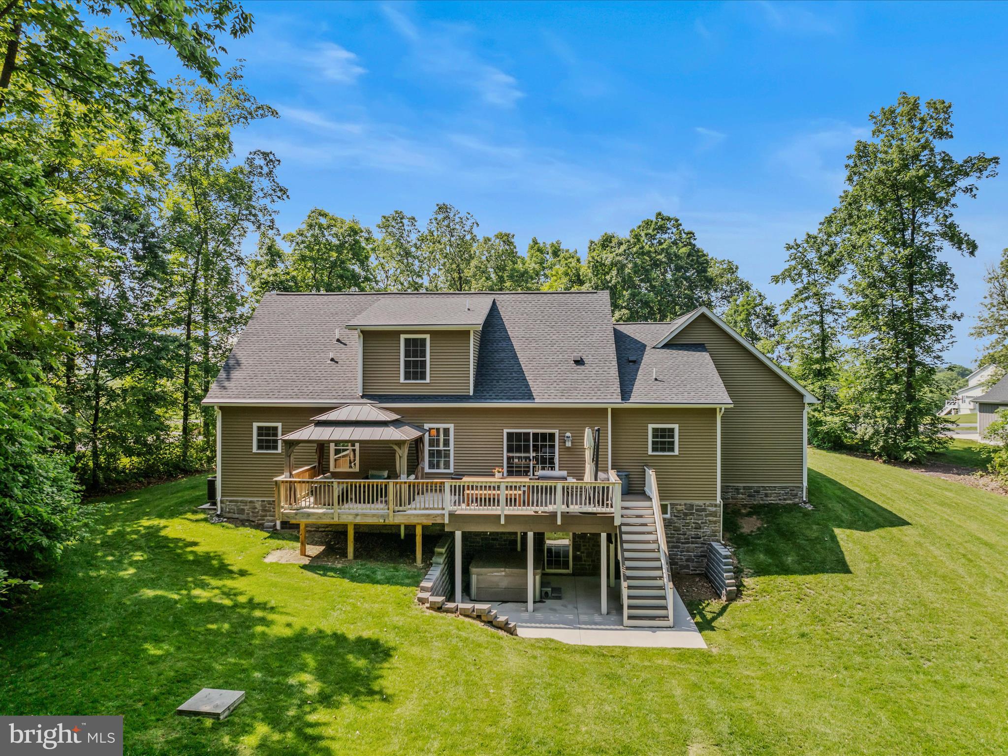 WILLOW RIDGE - Residential