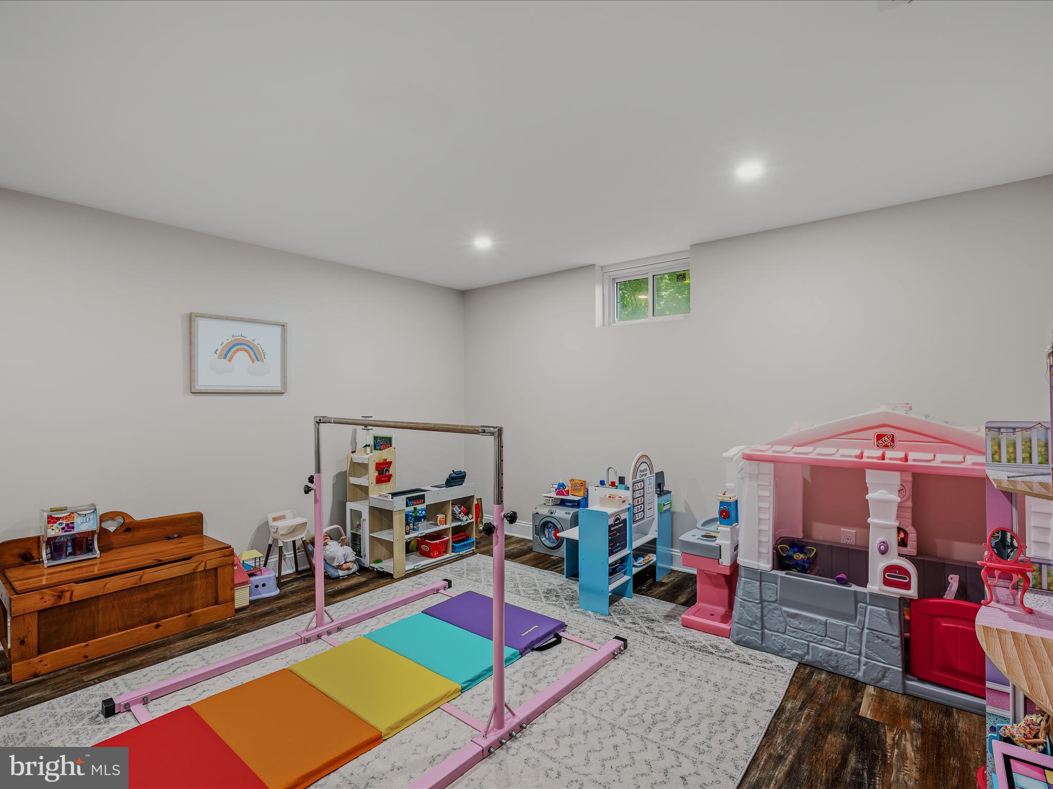 WILLOW RIDGE - Residential