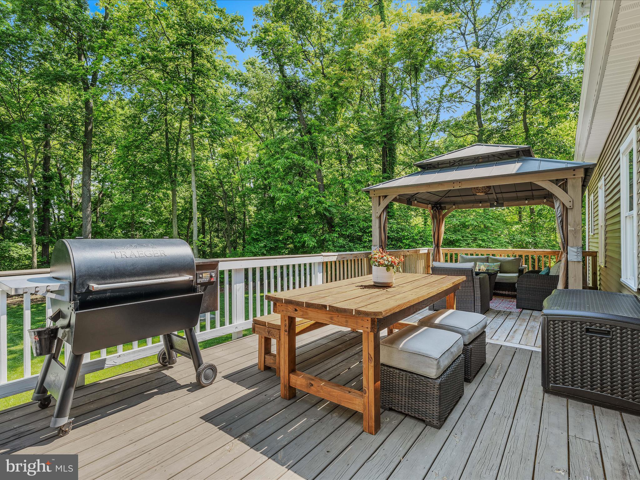 WILLOW RIDGE - Residential