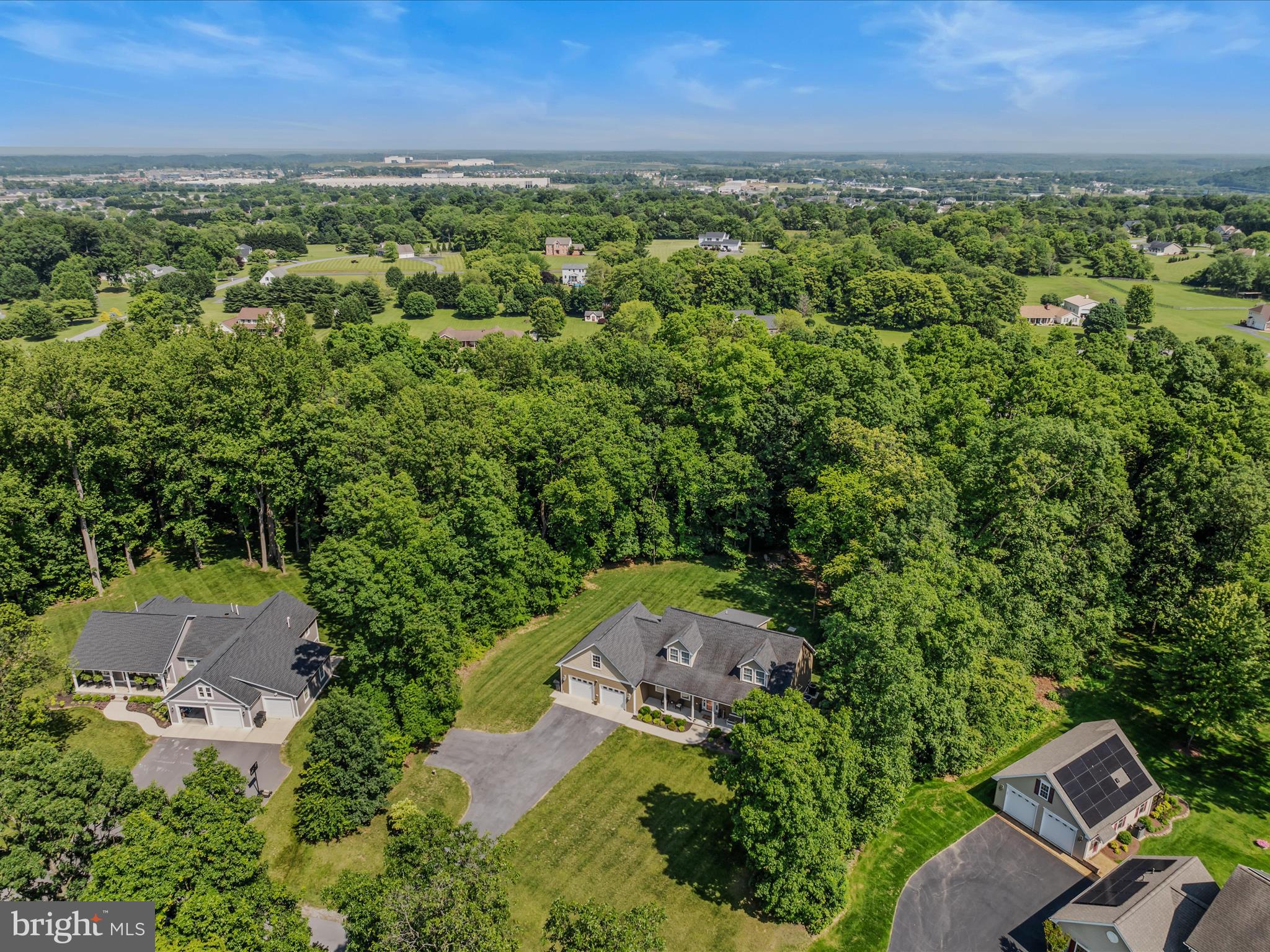 WILLOW RIDGE - Residential