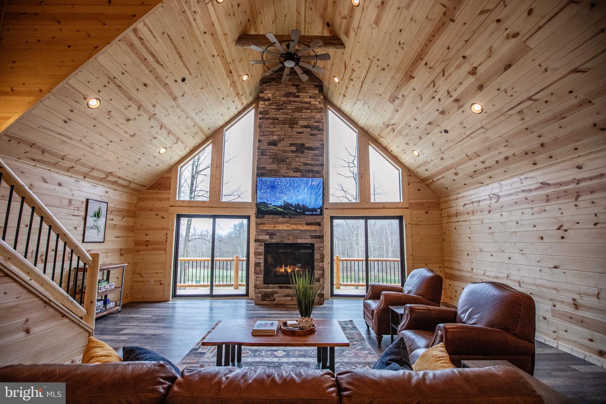 LODESTONE SUB - Residential