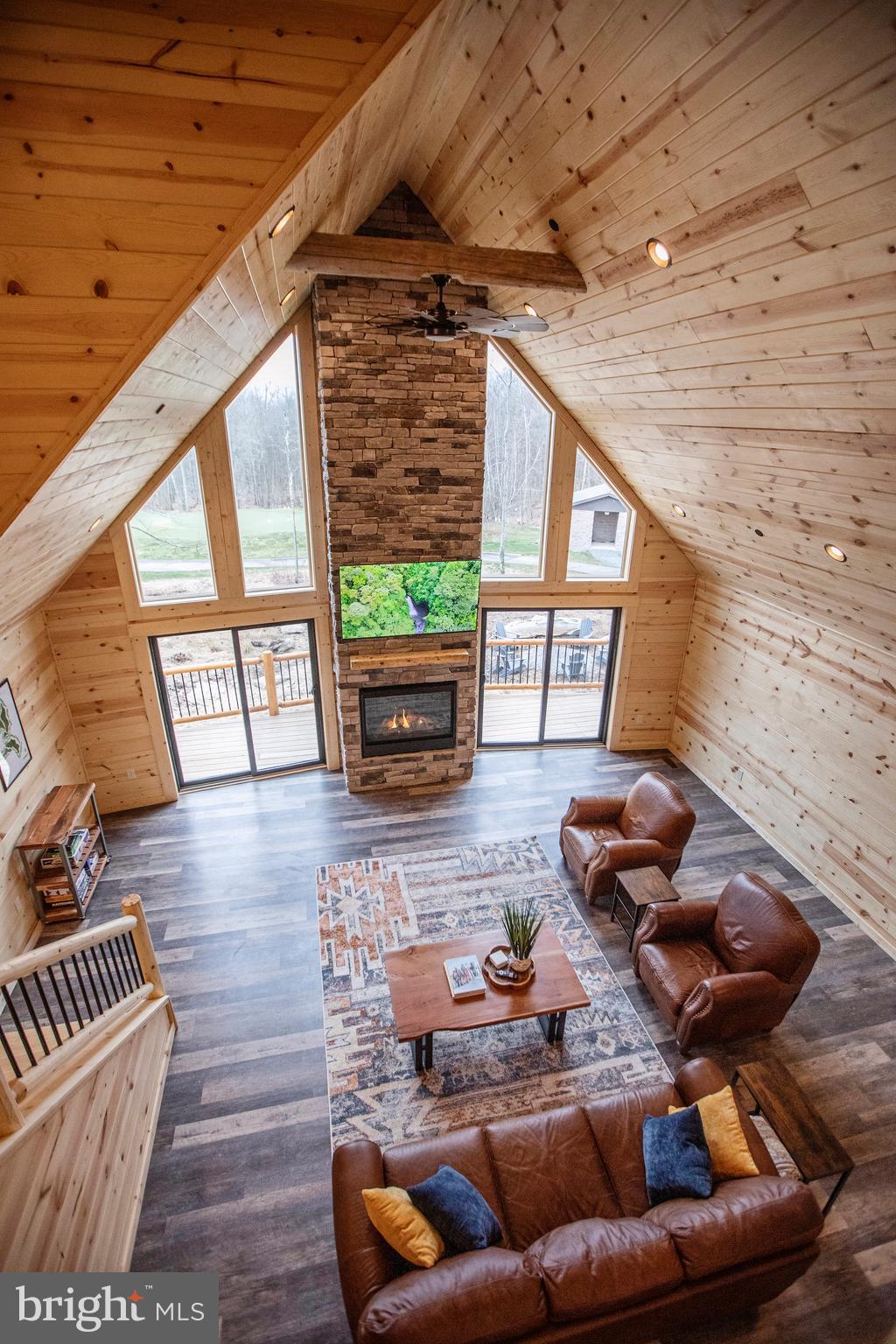 LODESTONE SUB - Residential