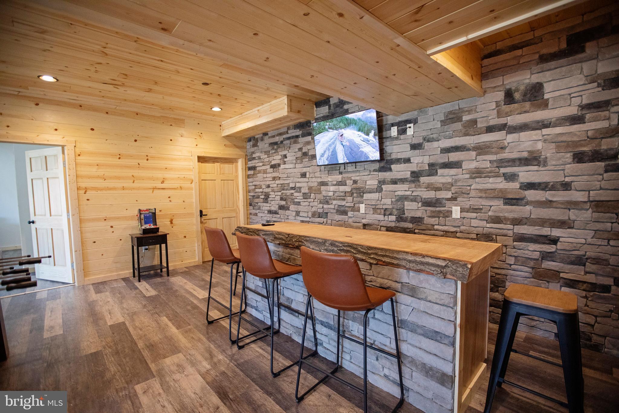 LODESTONE SUB - Residential