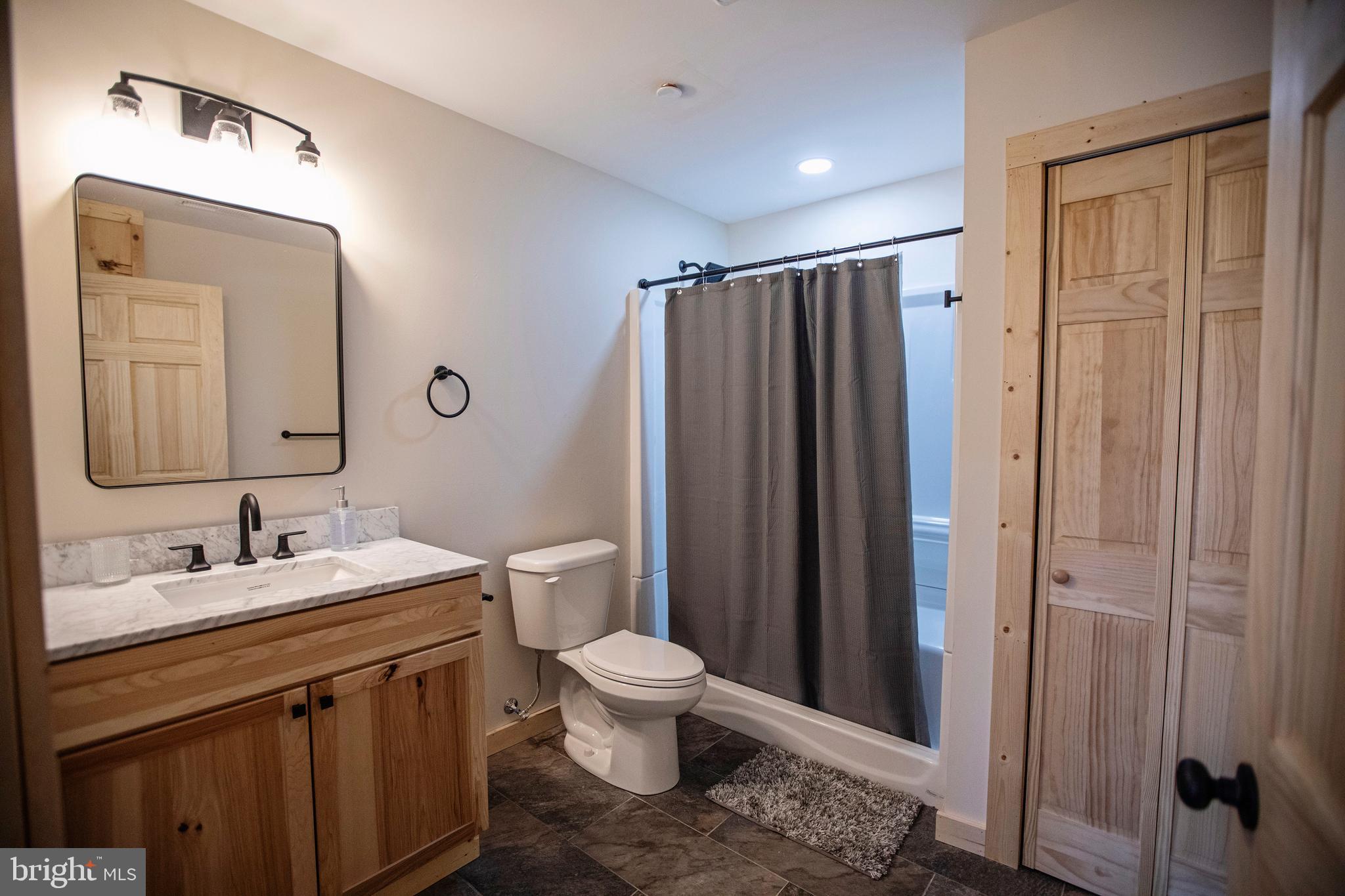 LODESTONE SUB - Residential