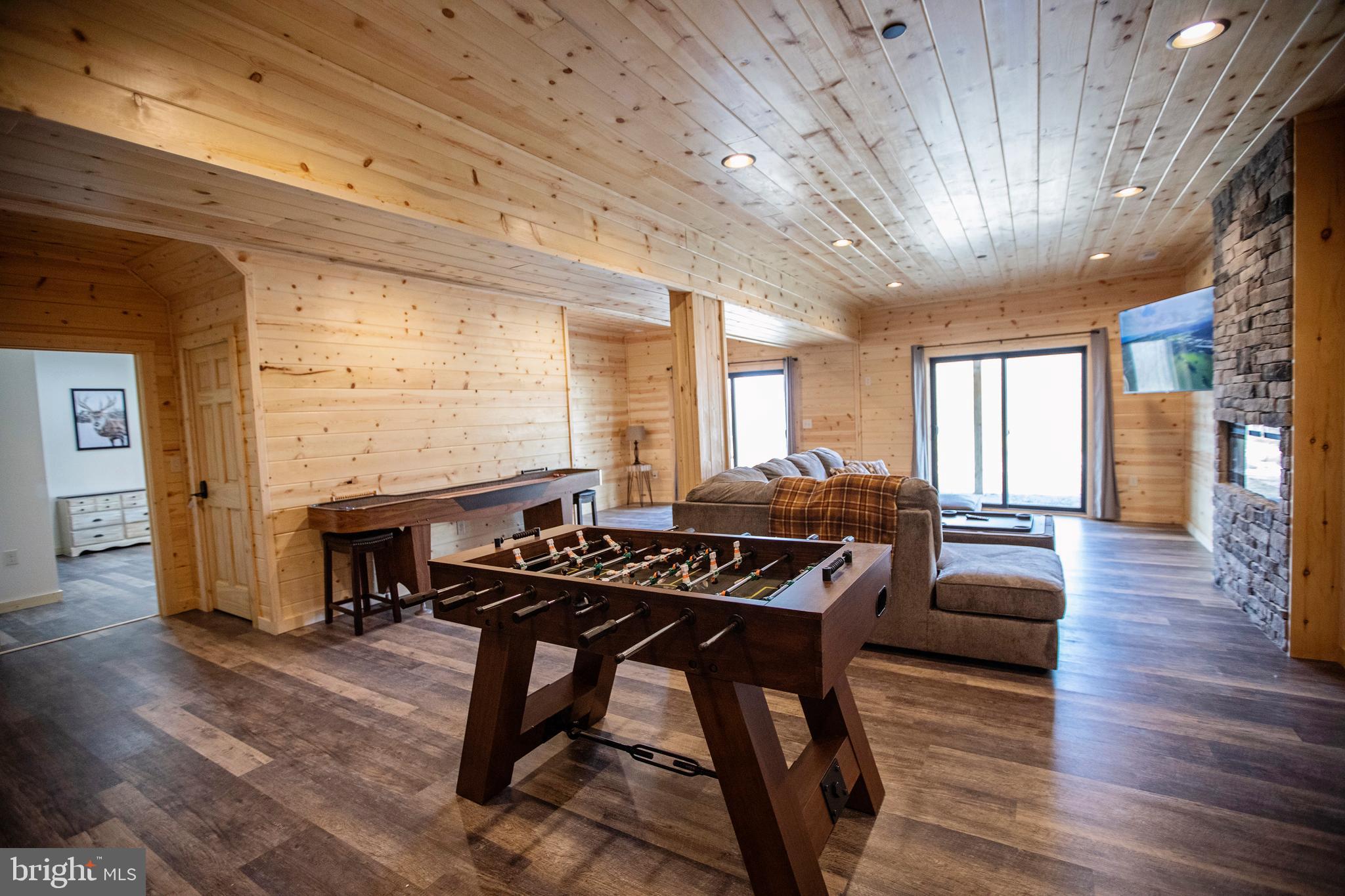 LODESTONE SUB - Residential