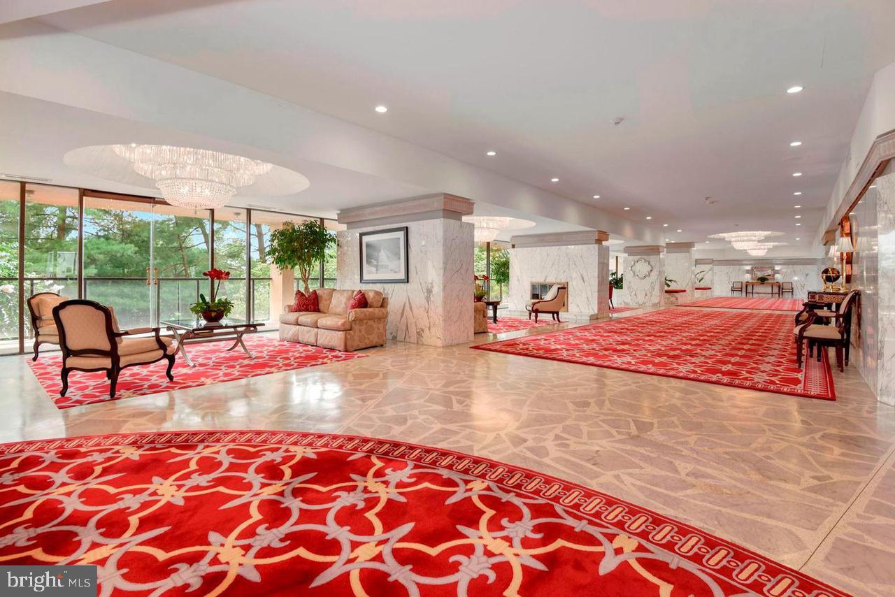 1101 S ARLINGTON RIDGE ROAD 517