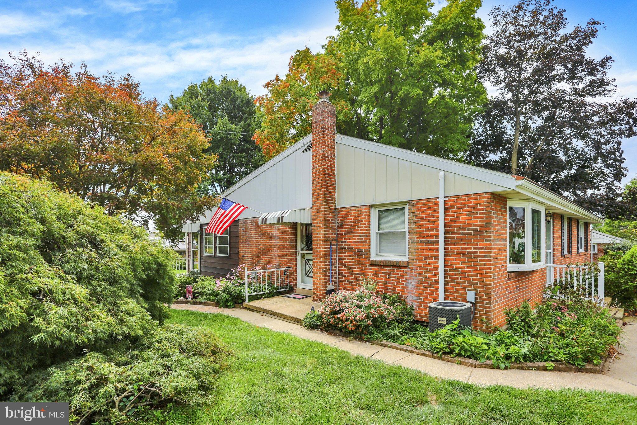 1000 RHODORA AVENUE