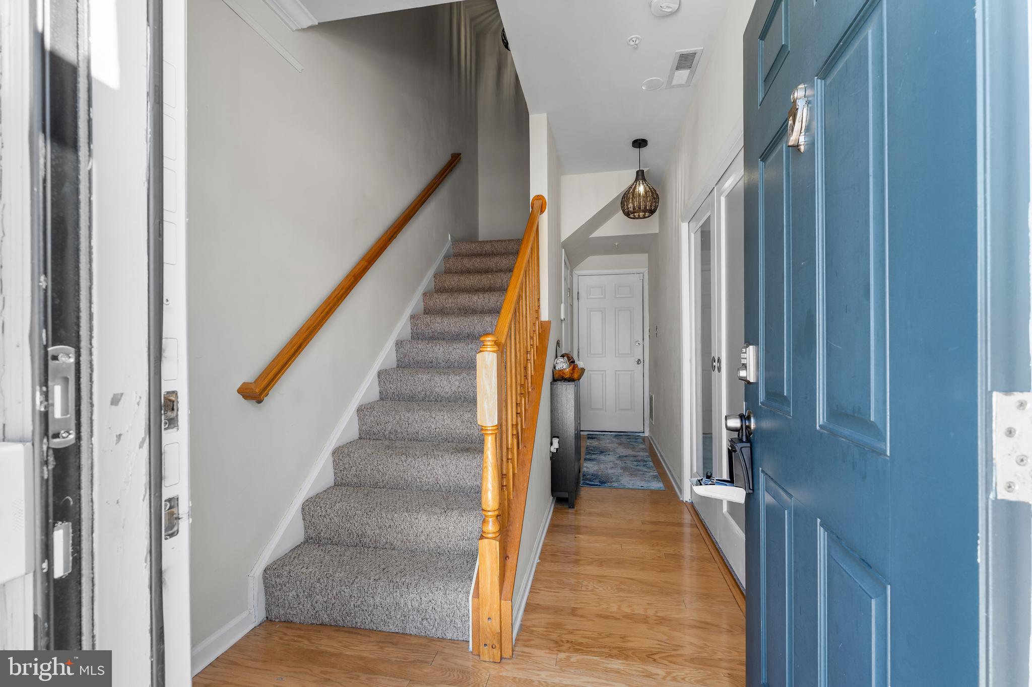 516 VICTORIANNA DRIVE