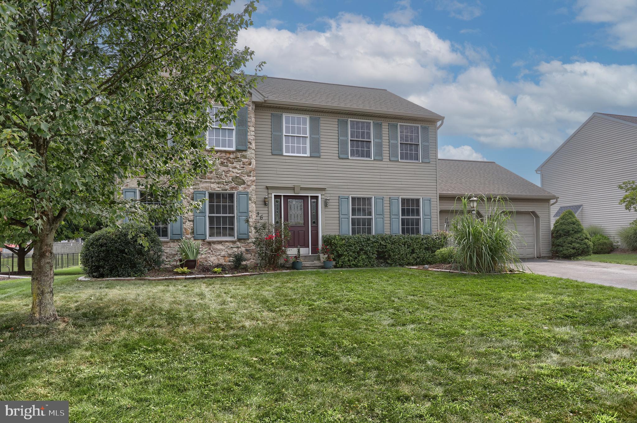 36 MANOR CIRCLE