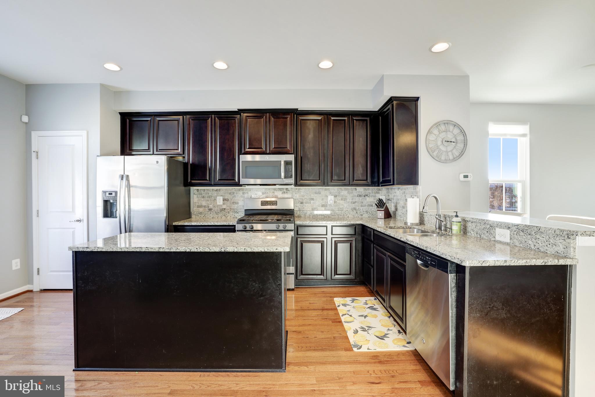 WESTRIDGE CONDOMINIUM - Residential