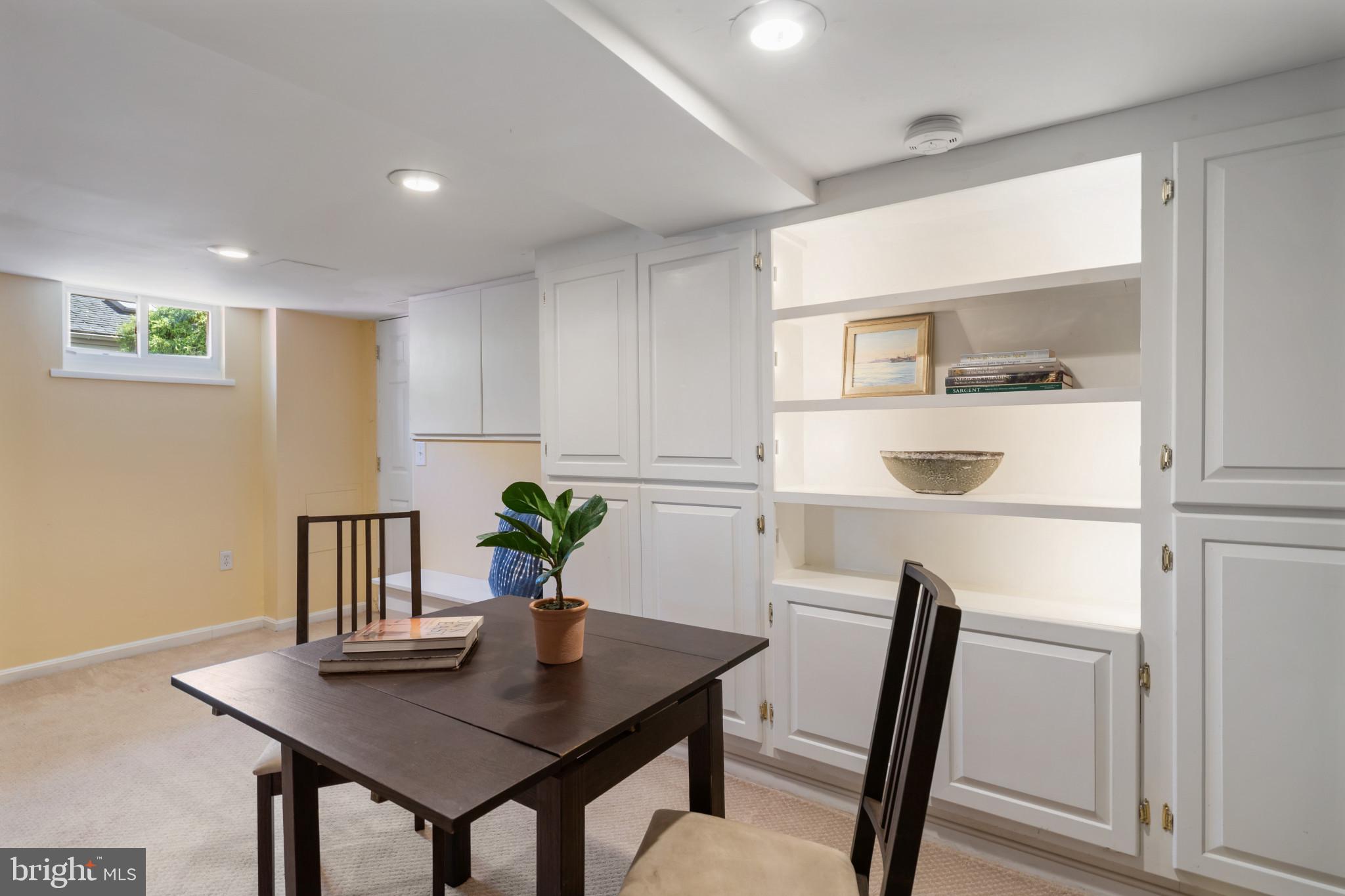 ARMAGH VILLAGE - Residential