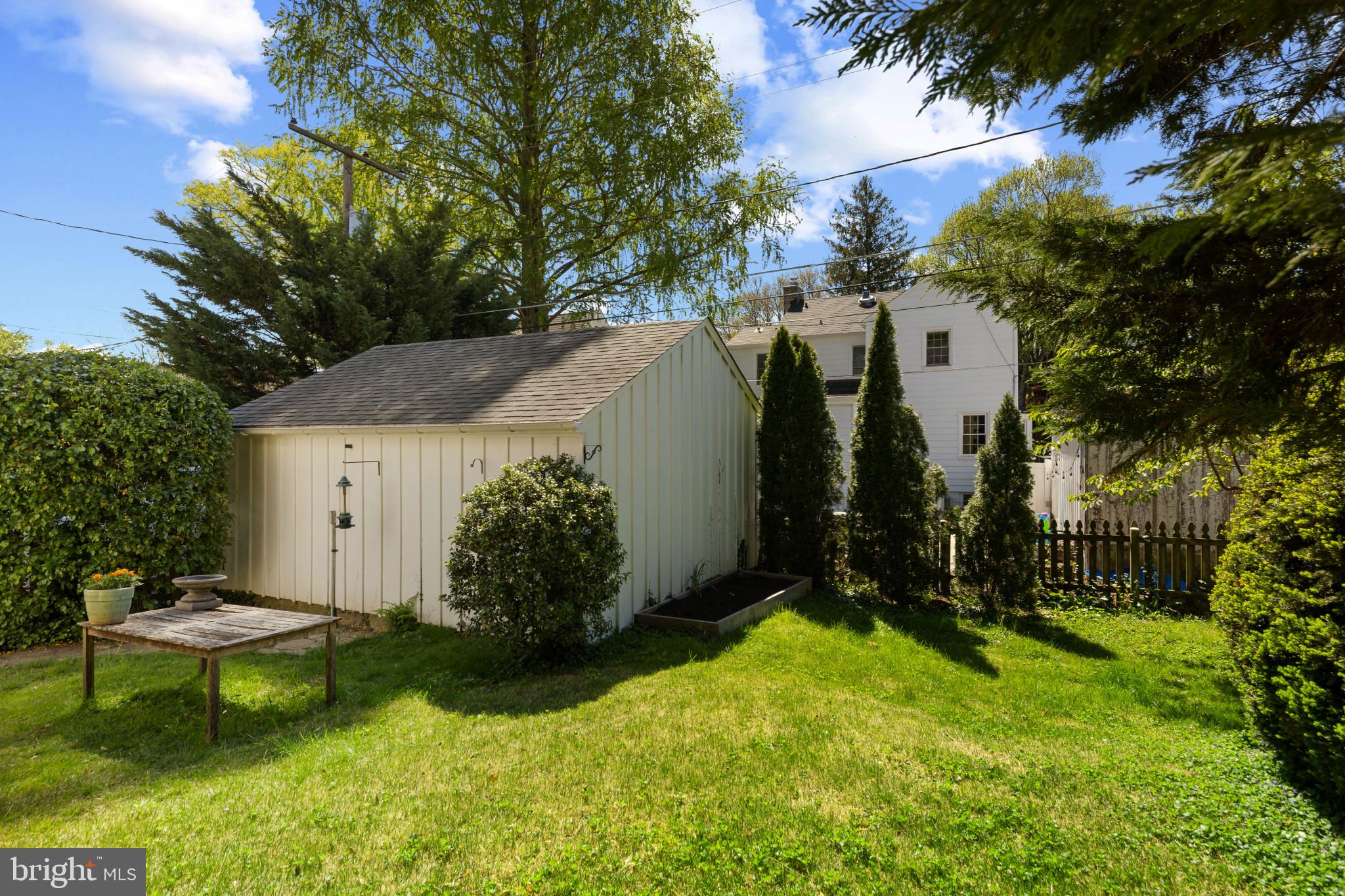 ARMAGH VILLAGE - Residential