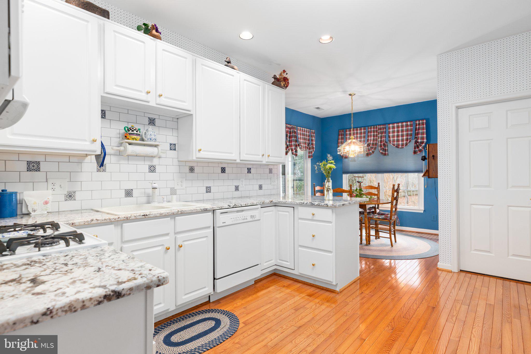 STONEHAVEN - Residential