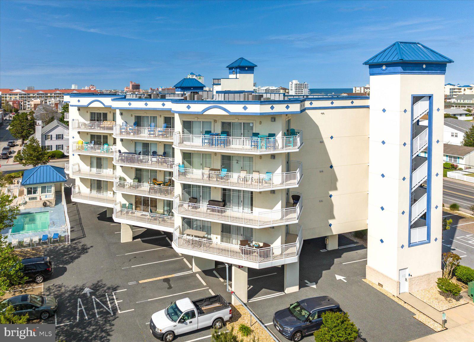 DOWNTOWN OC - Residential