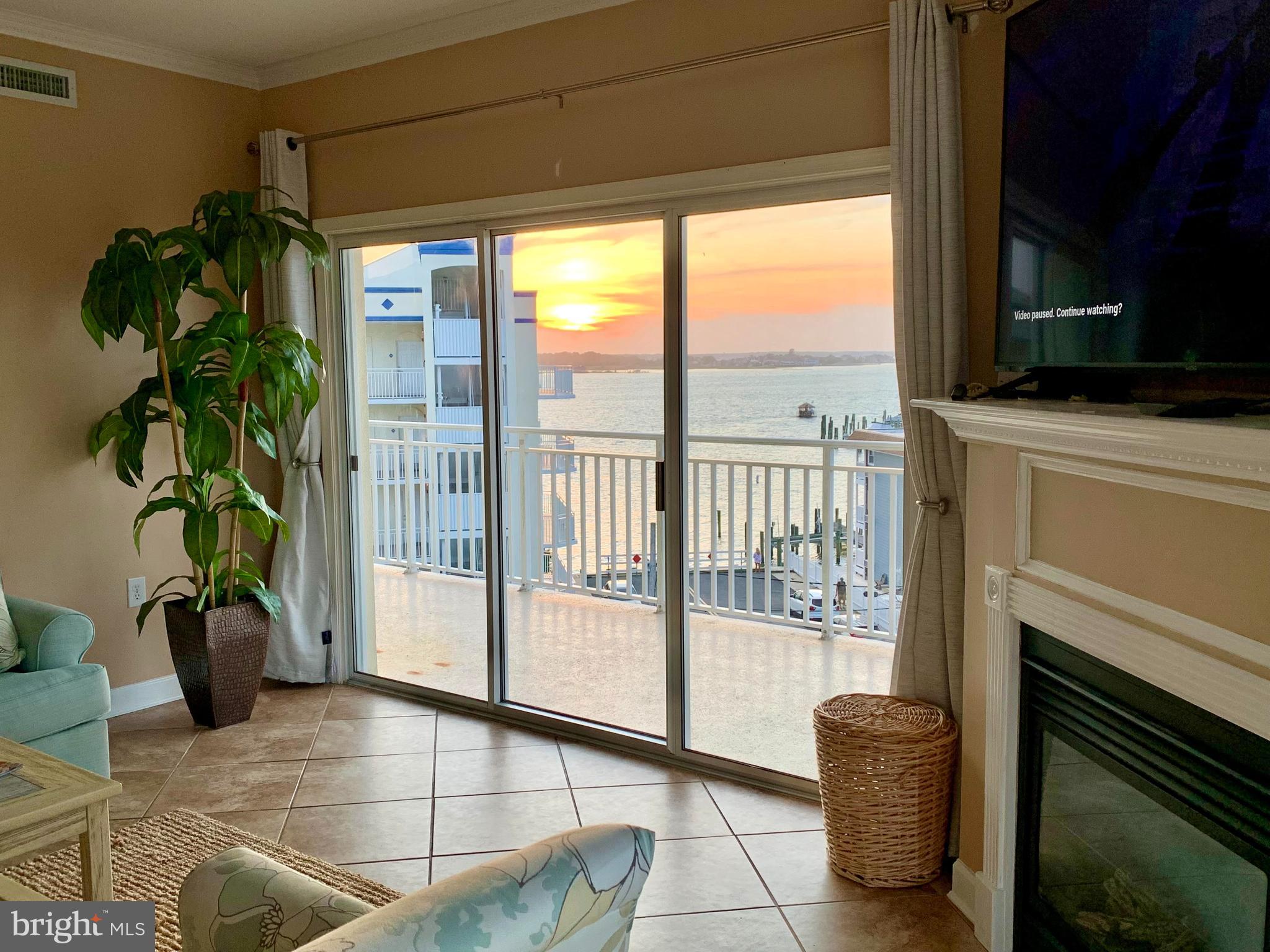 DOWNTOWN OC - Residential