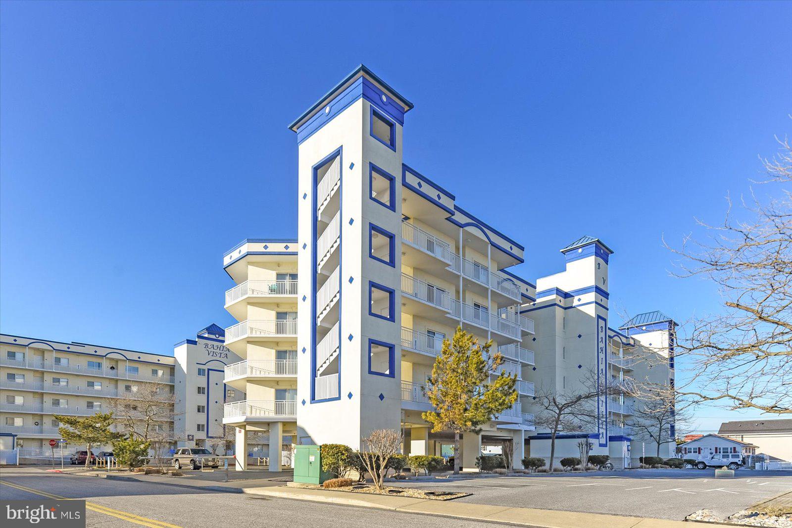 DOWNTOWN OC - Residential