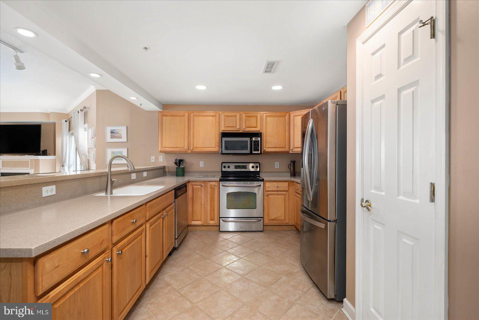 DOWNTOWN OC - Residential