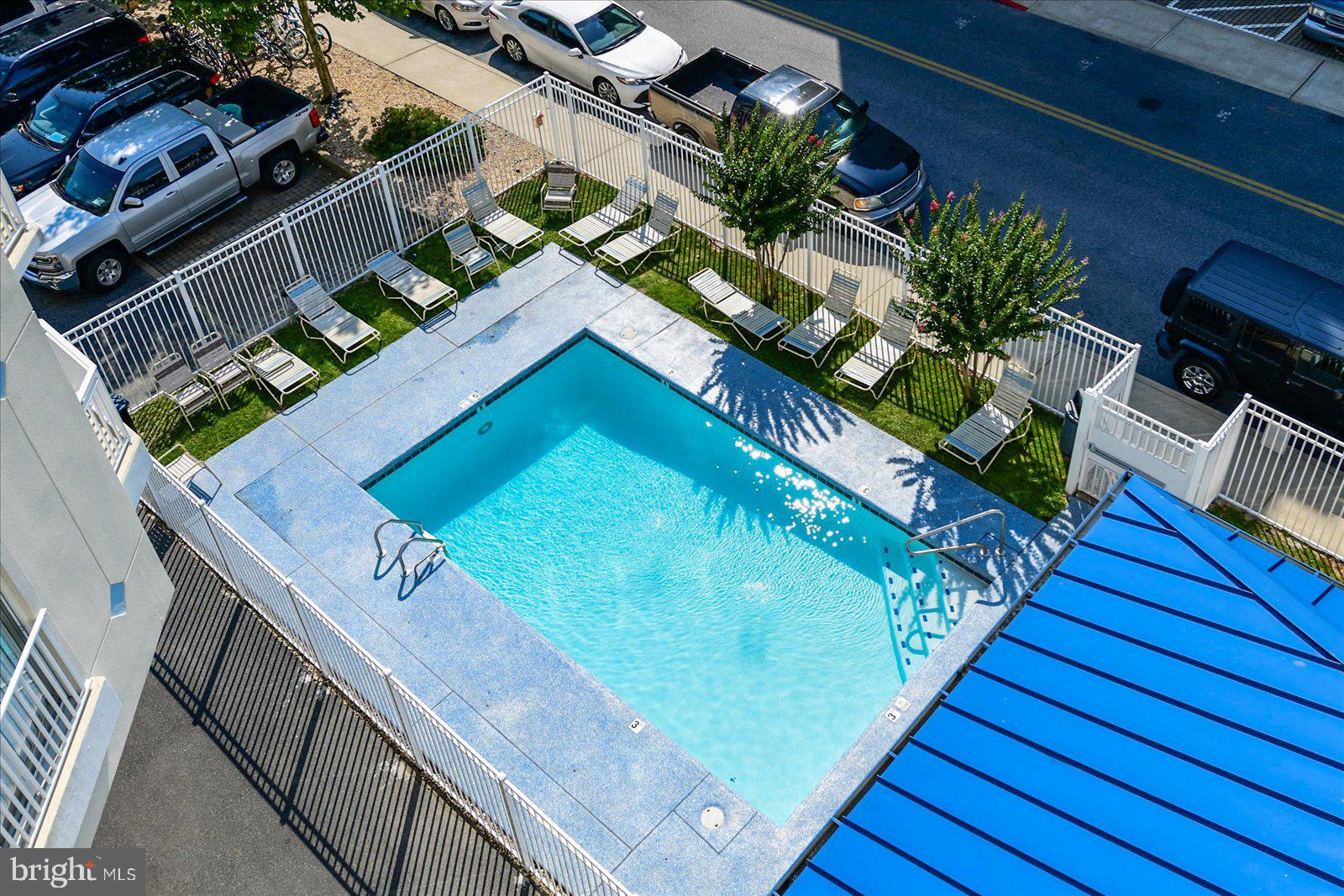 DOWNTOWN OC - Residential