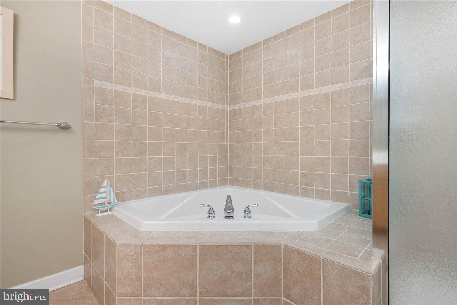 DOWNTOWN OC - Residential