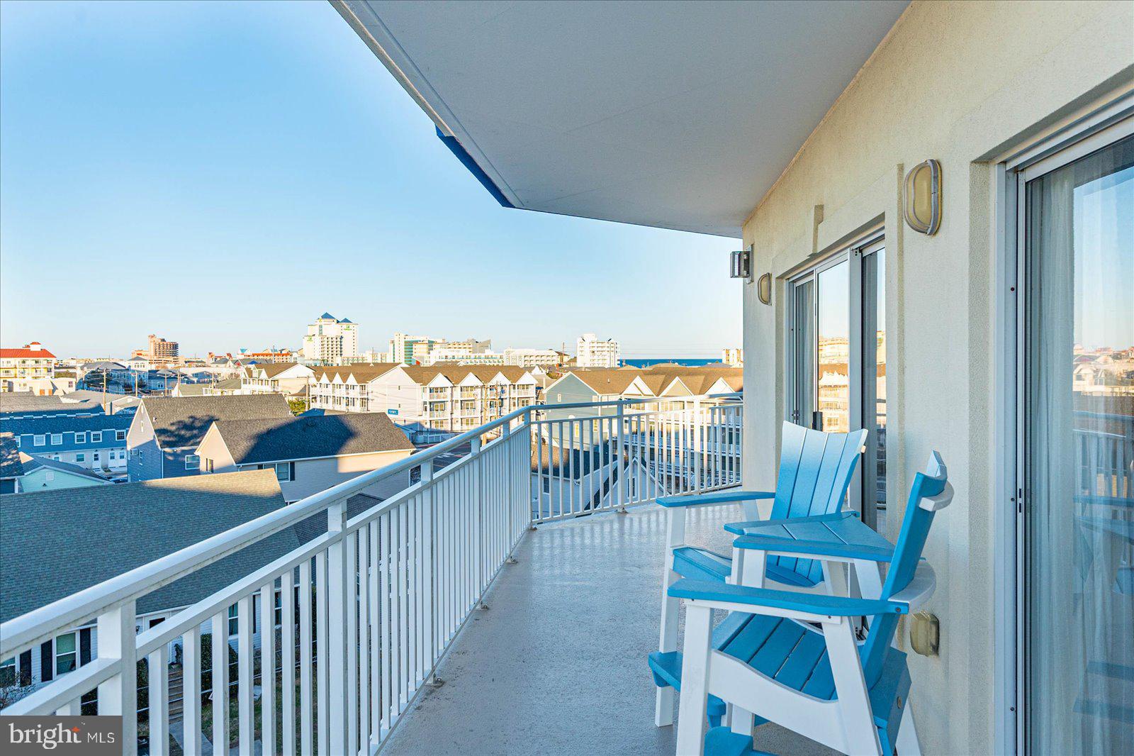 DOWNTOWN OC - Residential