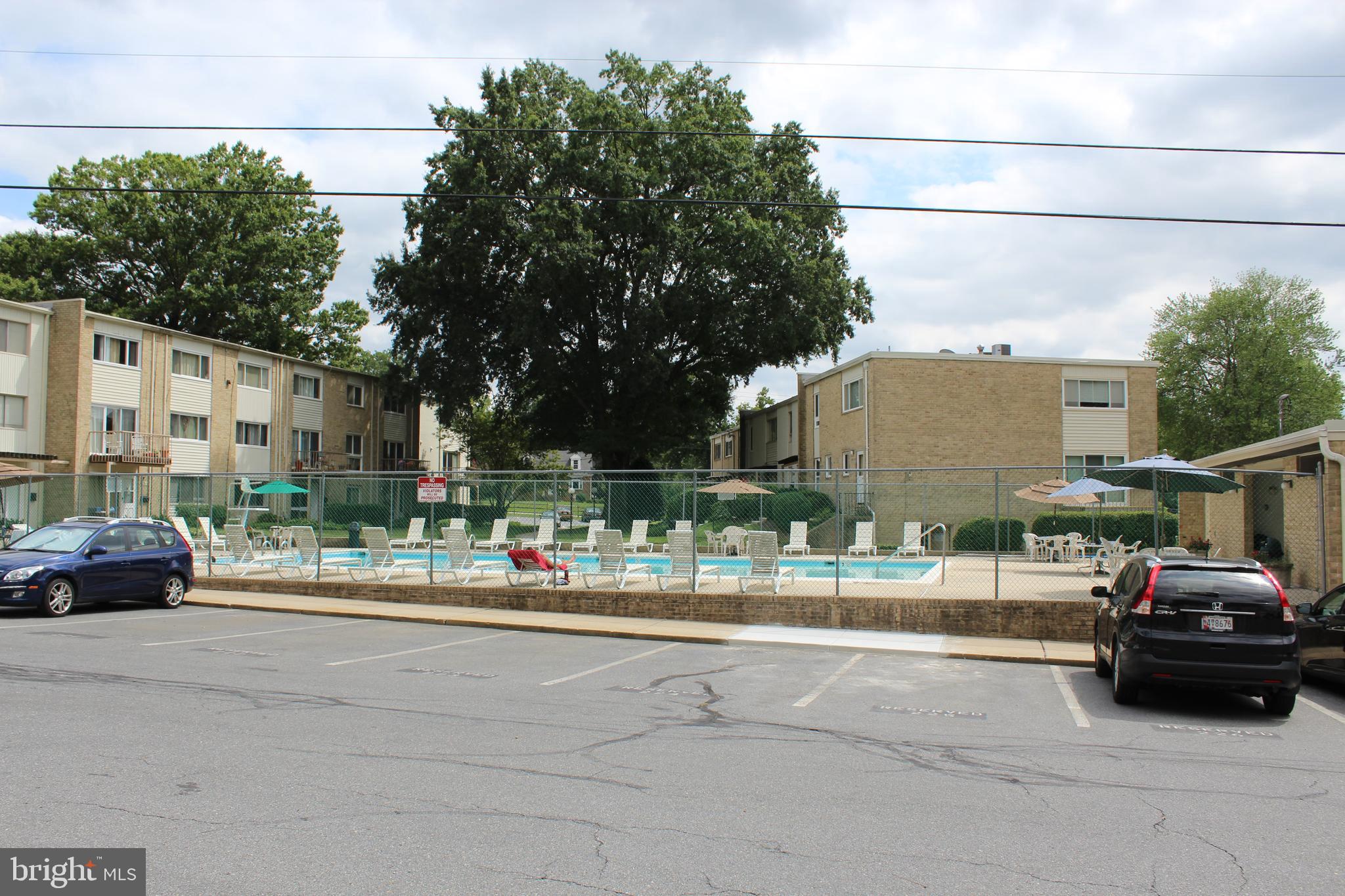 MONTGOMERY CENTURY - Residential Lease