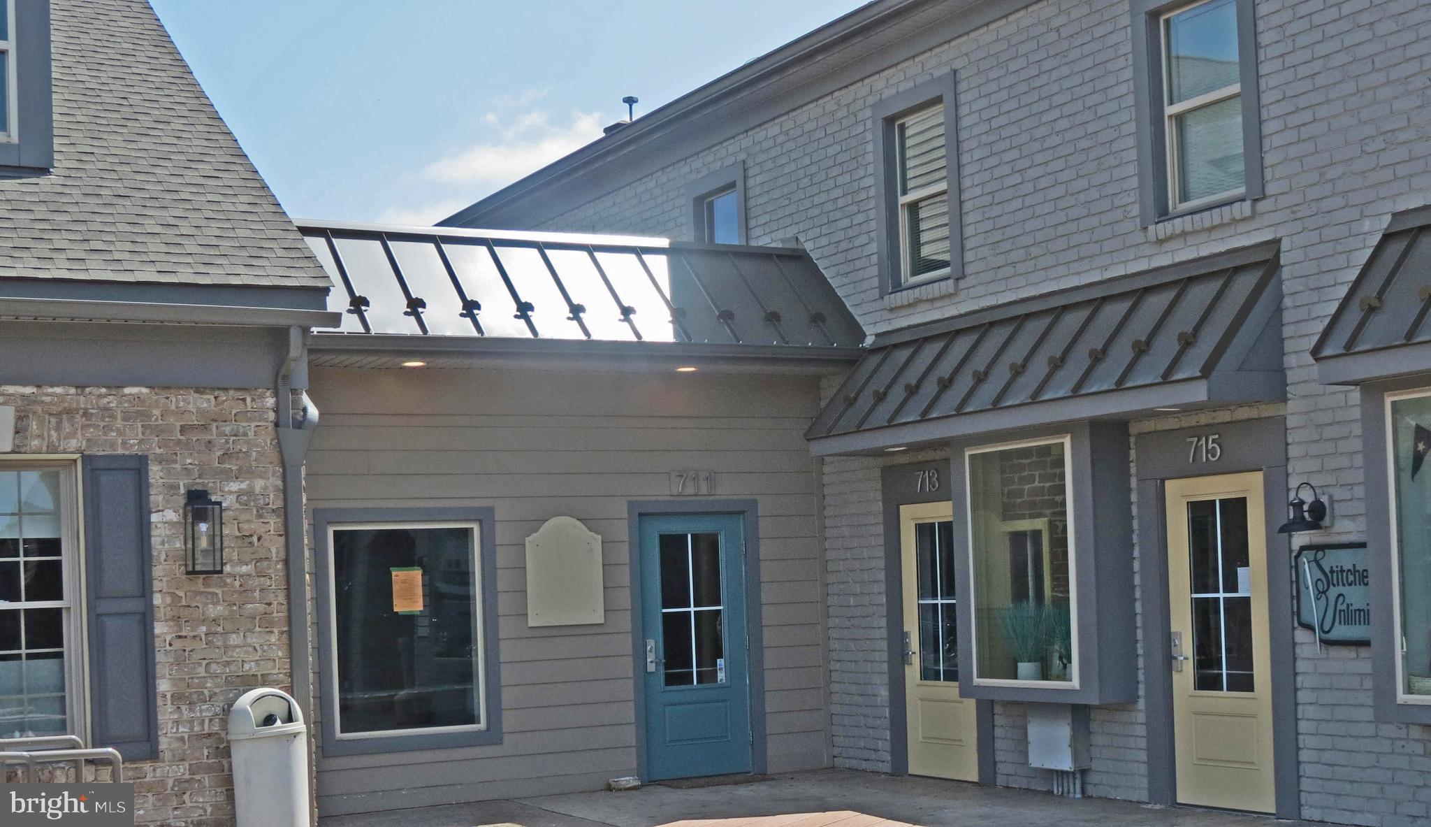 711 OLDE HICKORY ROAD