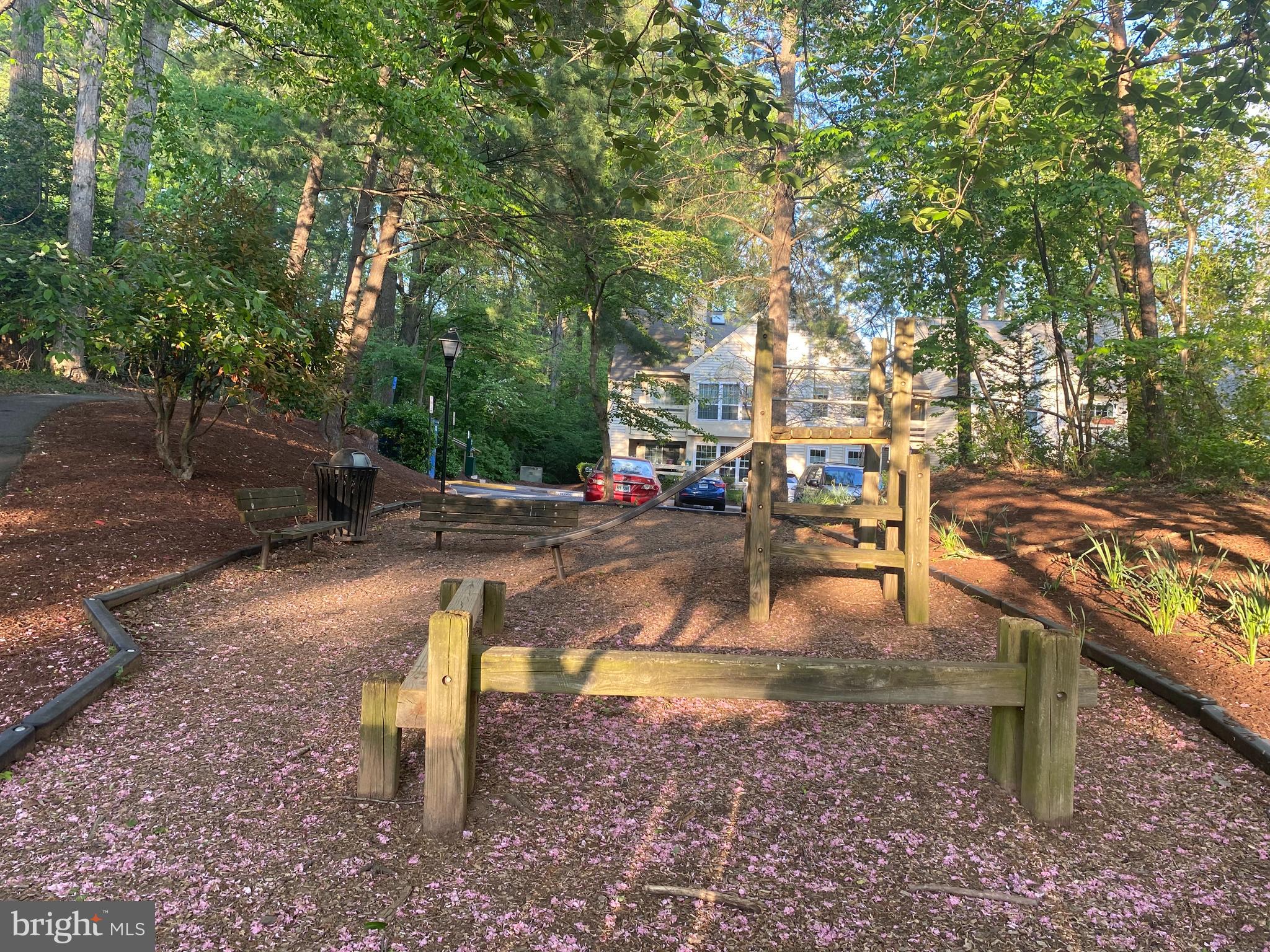 BRISTOL HOUSE - Residential