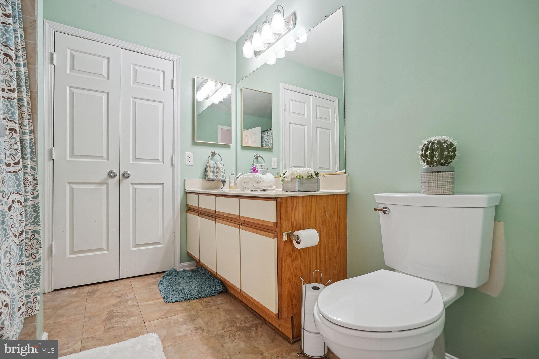 BRISTOL HOUSE - Residential