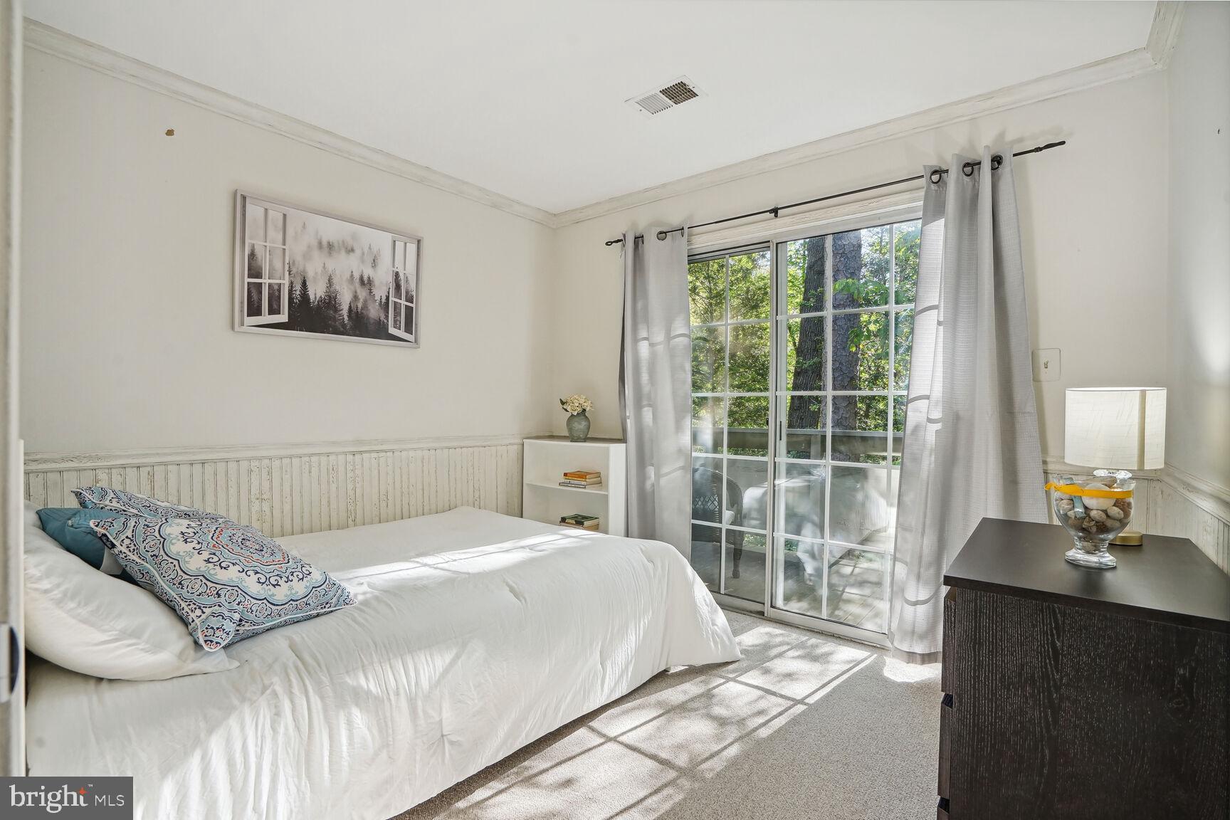 BRISTOL HOUSE - Residential