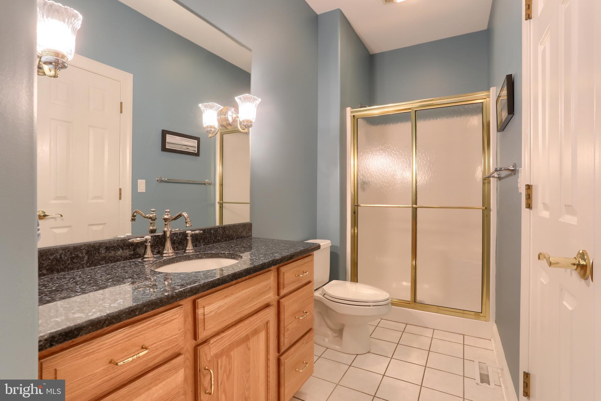 DERRY WOODS - Residential