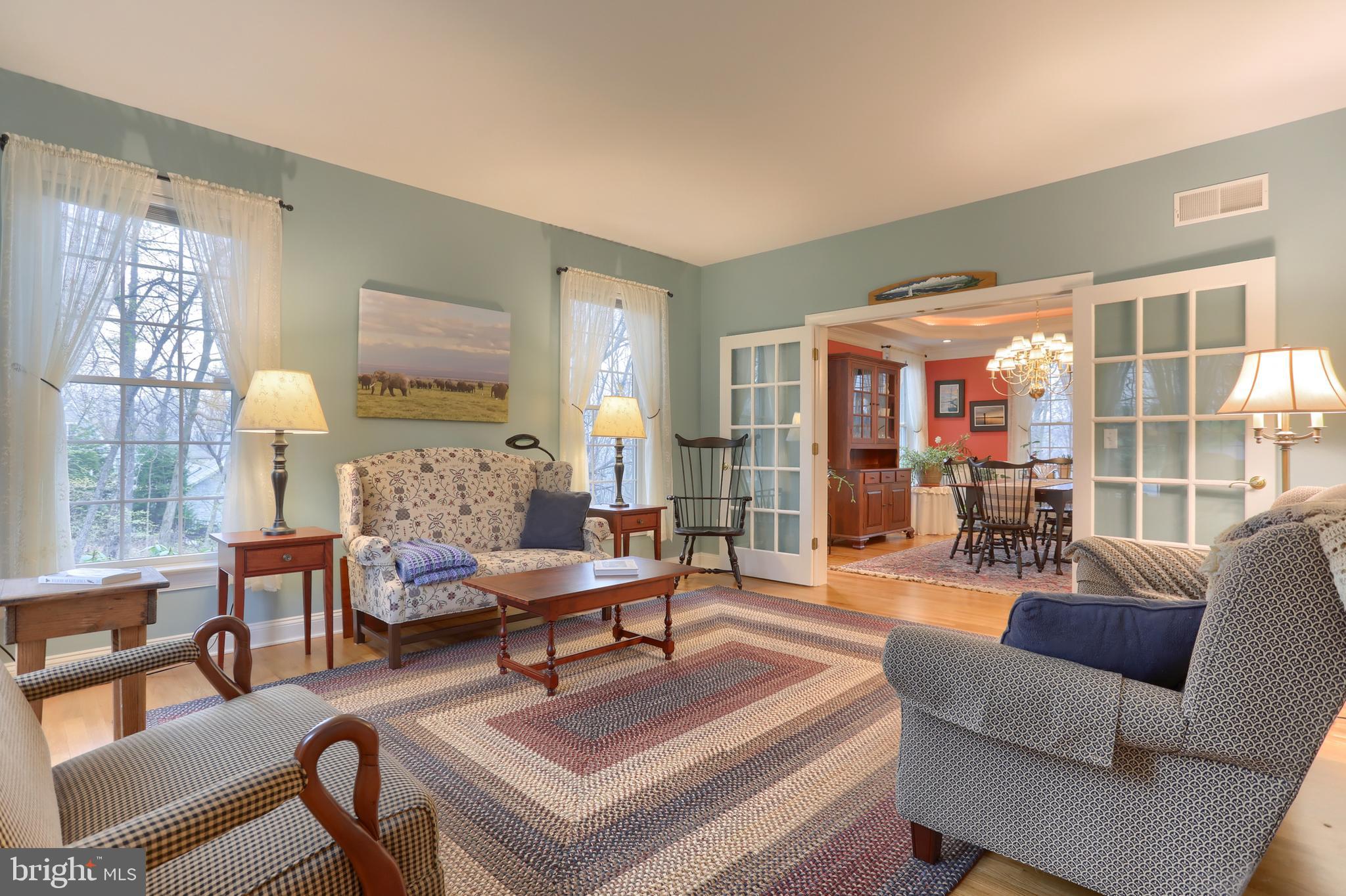 DERRY WOODS - Residential