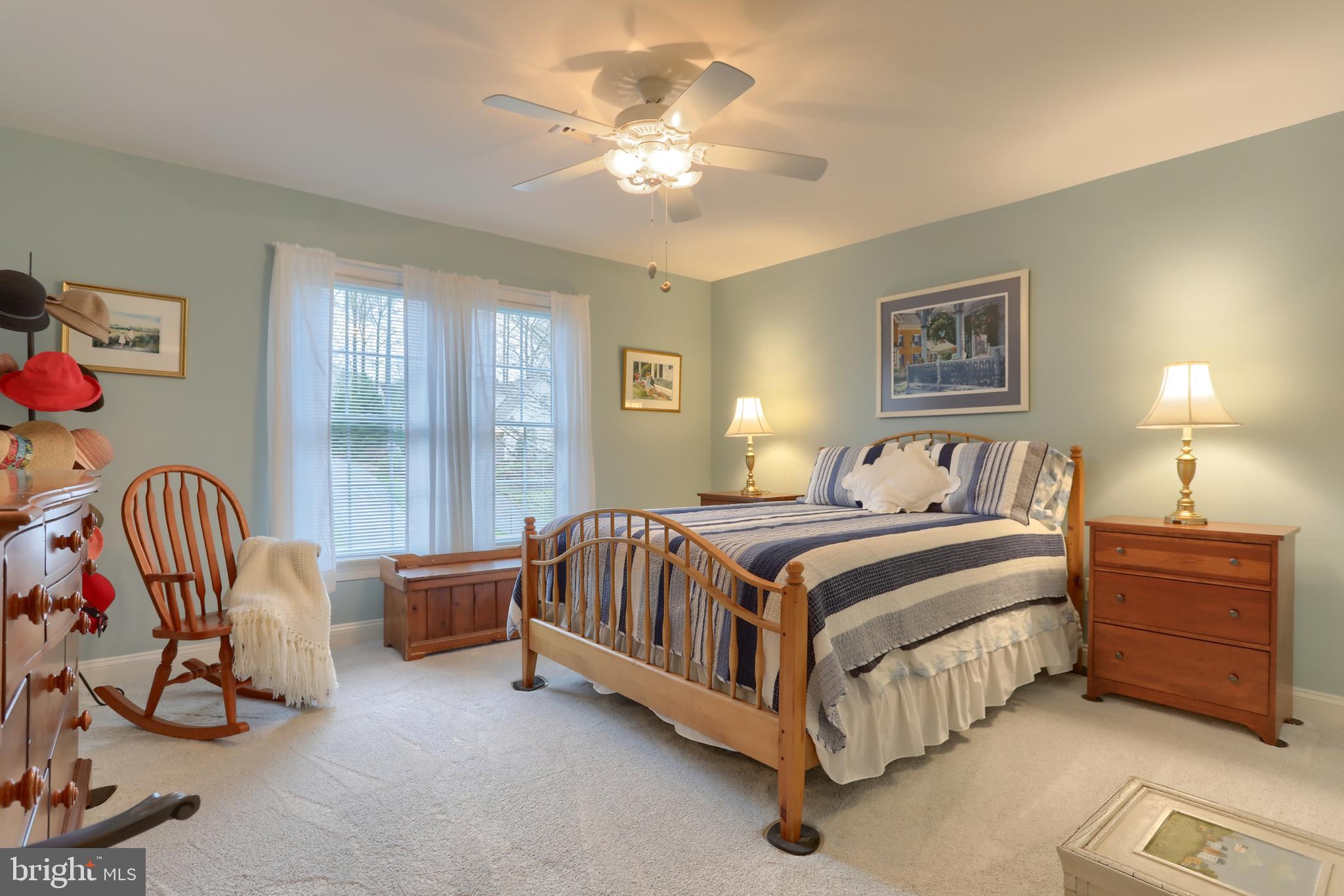 DERRY WOODS - Residential